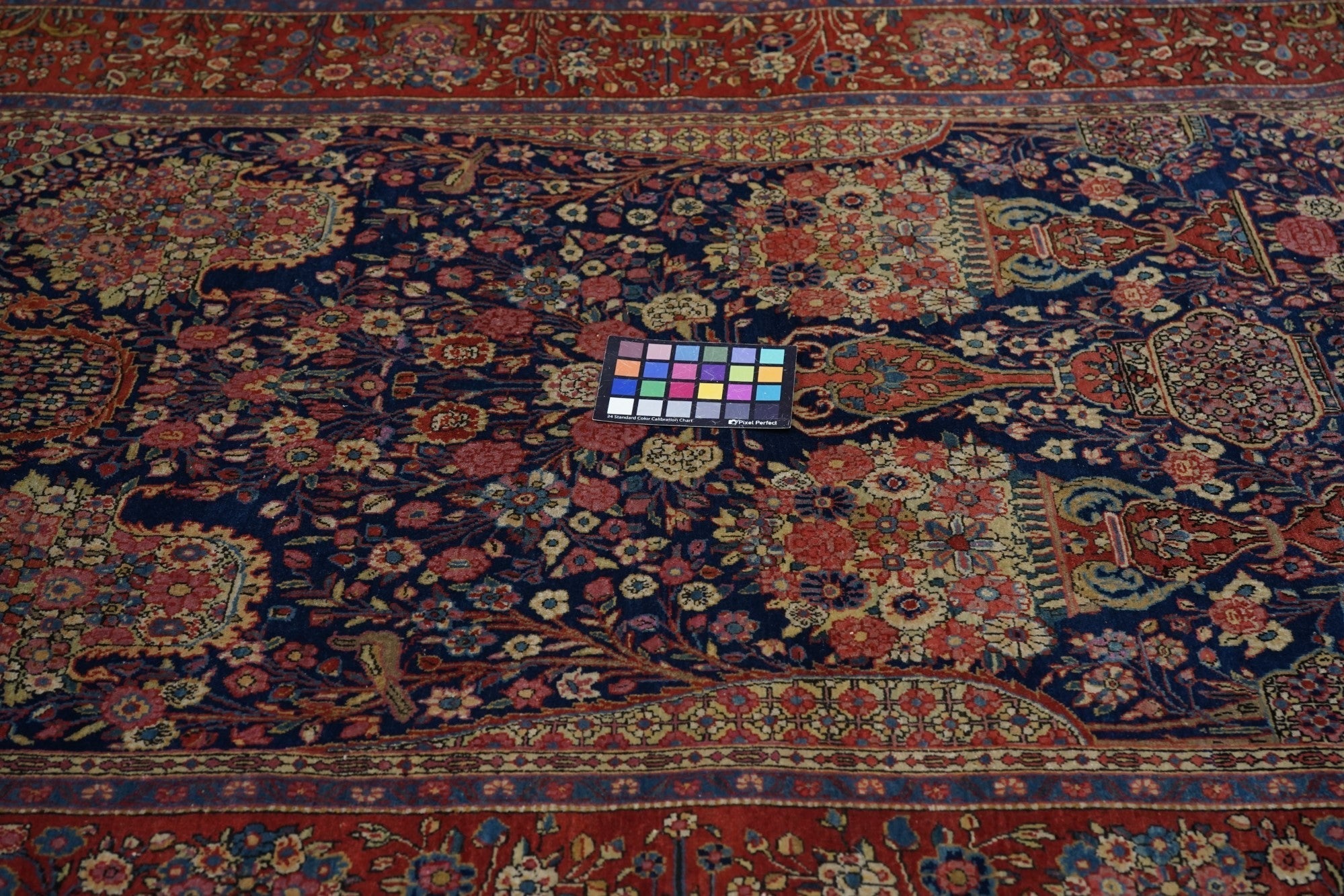 Fine Antique Dabir Kashan Rug 4'3'' x 7'0"