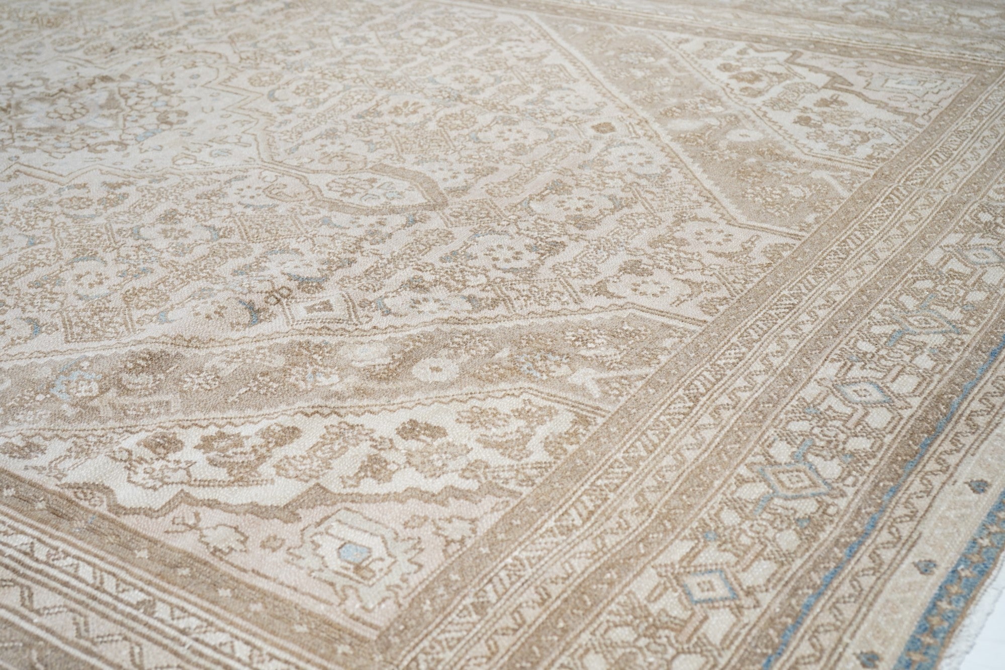 Vintage Malayer Rug 8'8'' x 11'2''