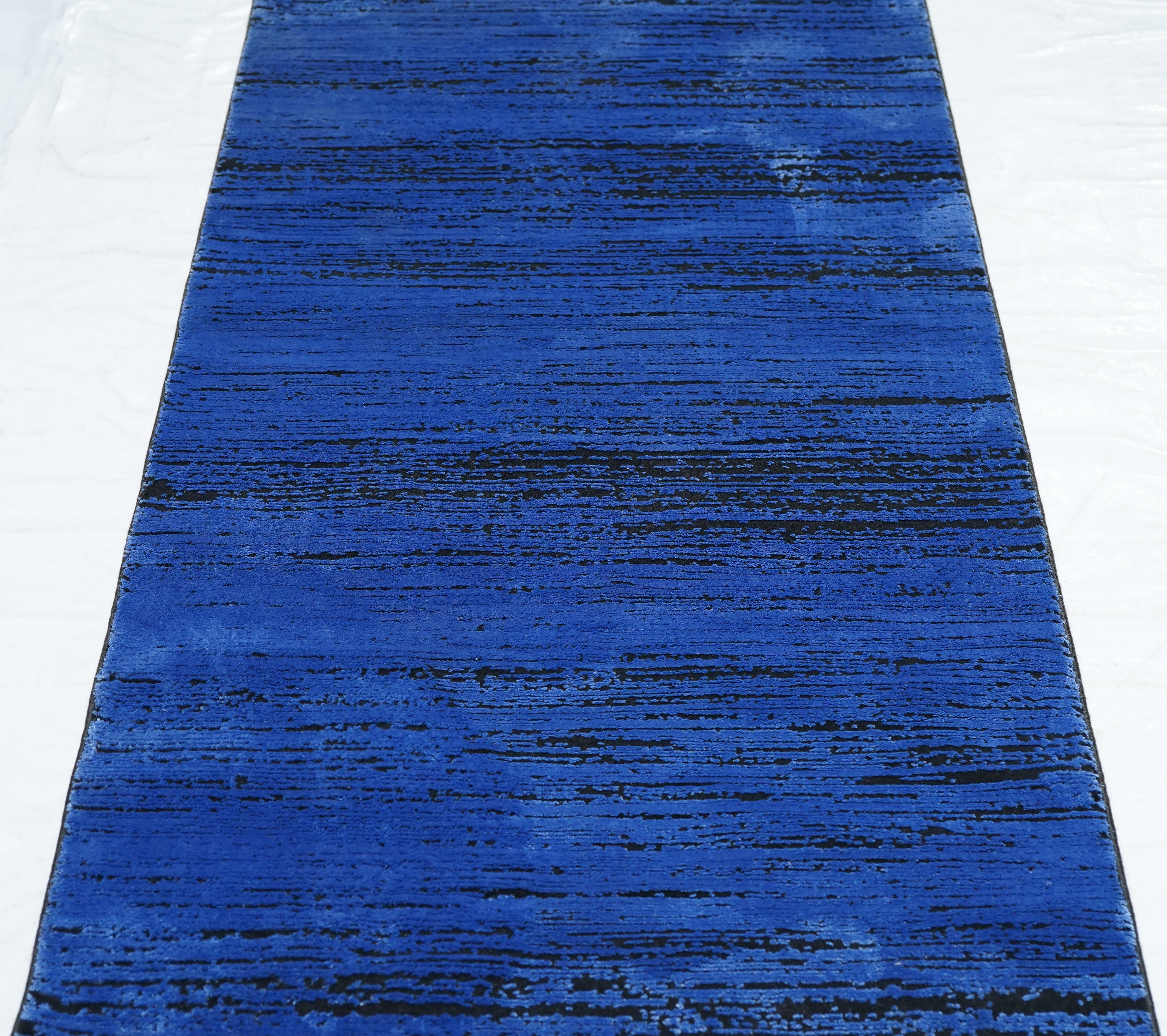 Modern Design Rug 2'9'' x 4'11''