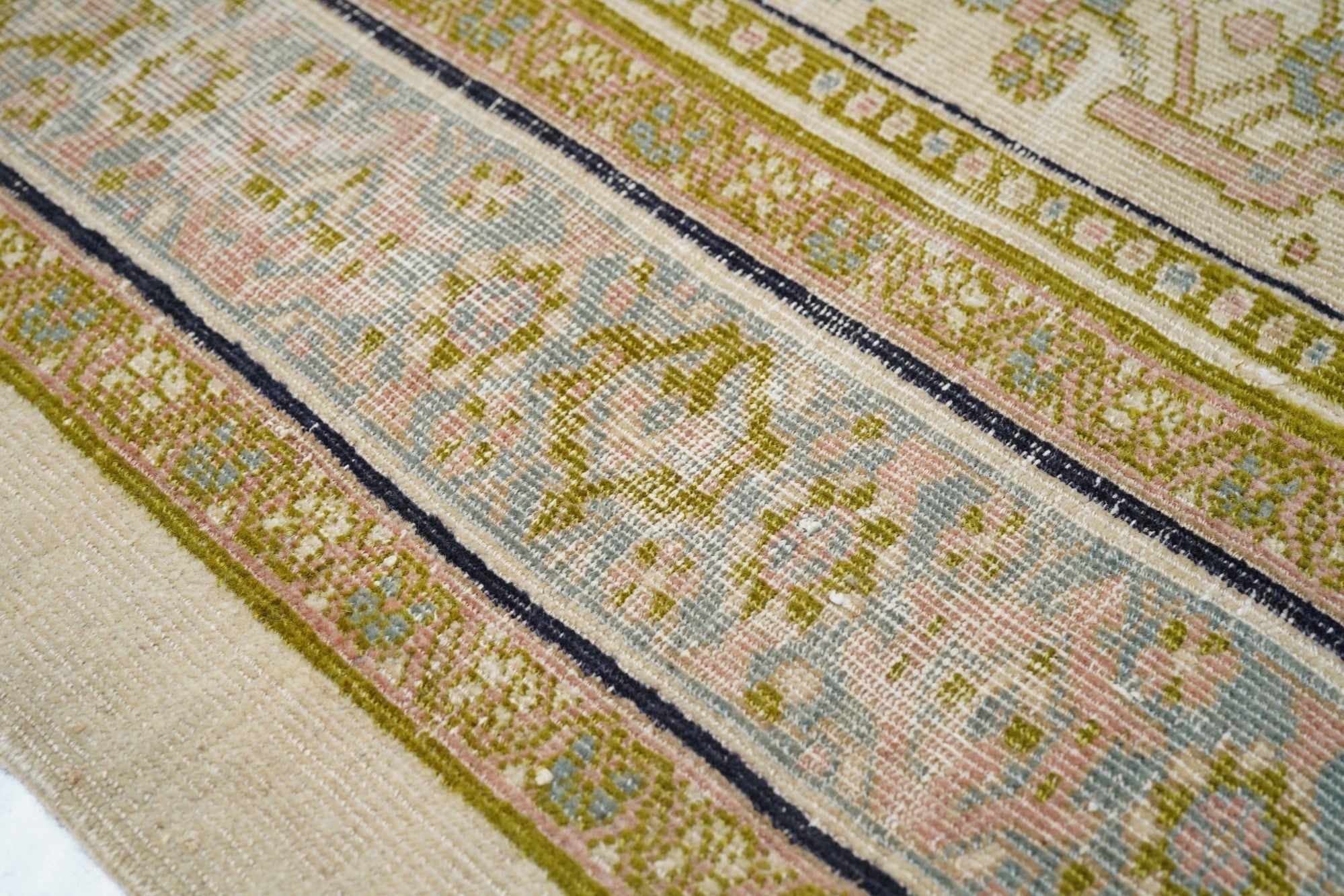 Antique Sultanabad Rug 7'0" x 9'0"