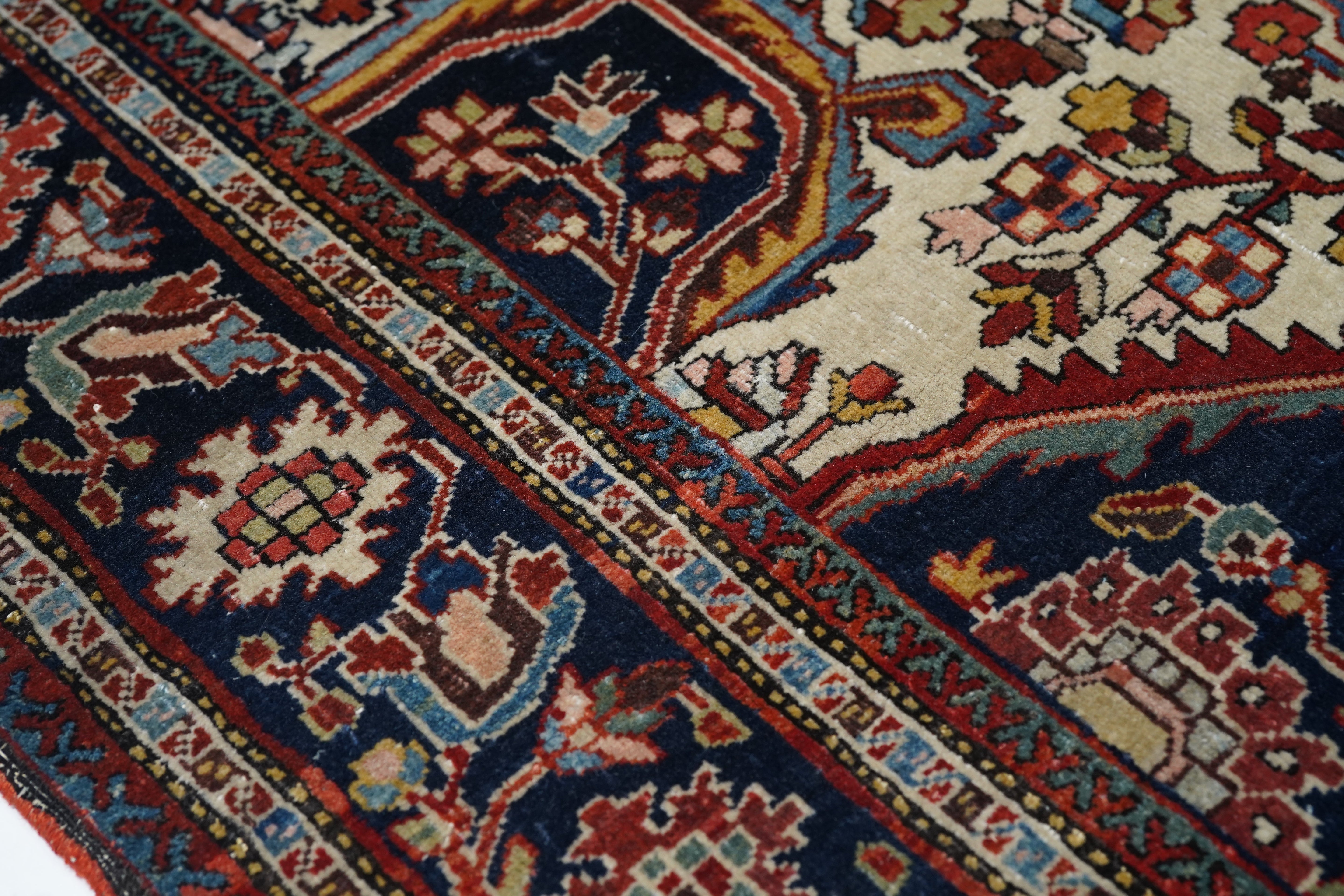 Antique Farahan Sarouk Rug 4'6" x 6'9"