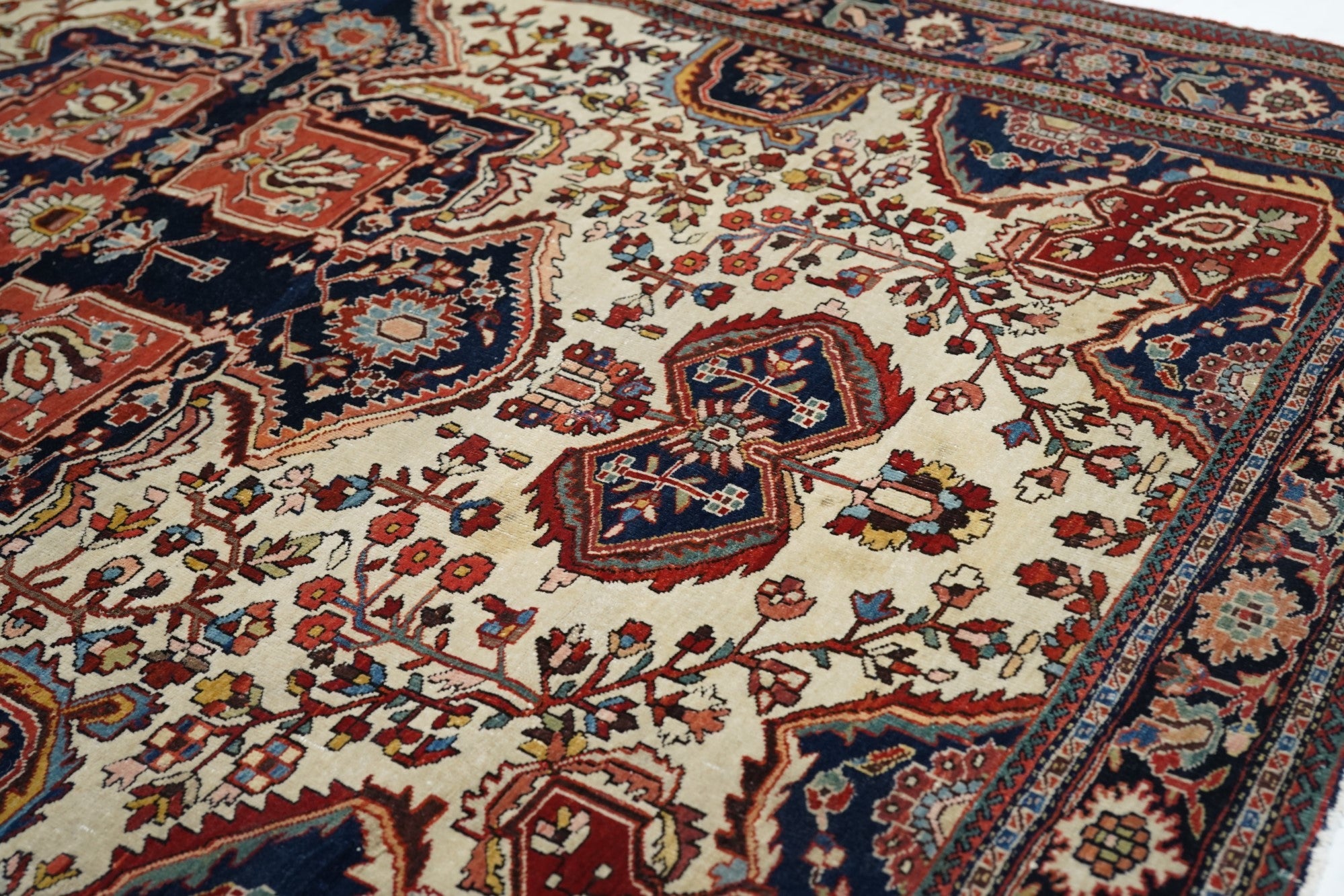 Antique Farahan Sarouk Rug 4'6" x 6'9"