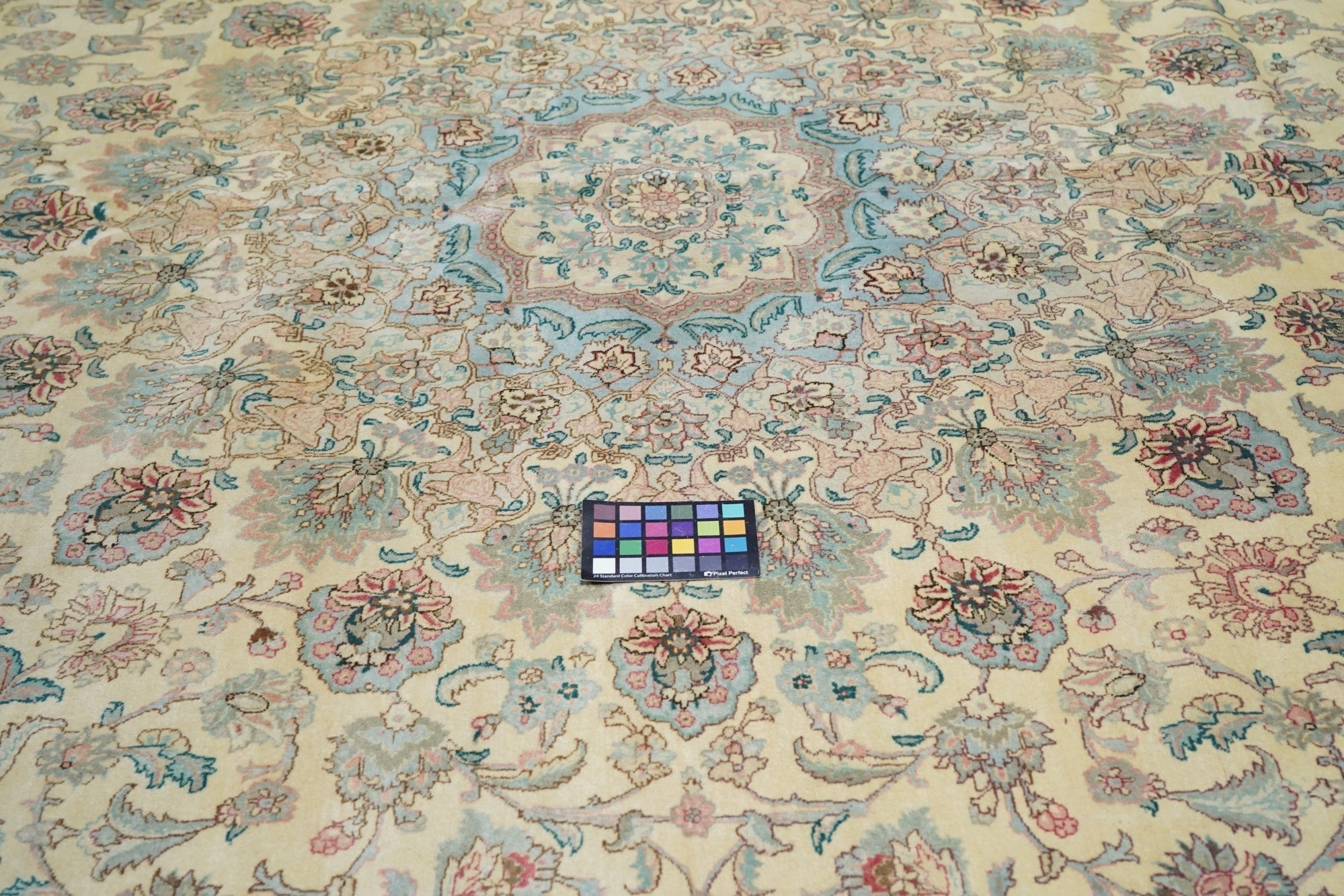 Fine Vintage Kashan Rug 11'6'' x 17'10''
