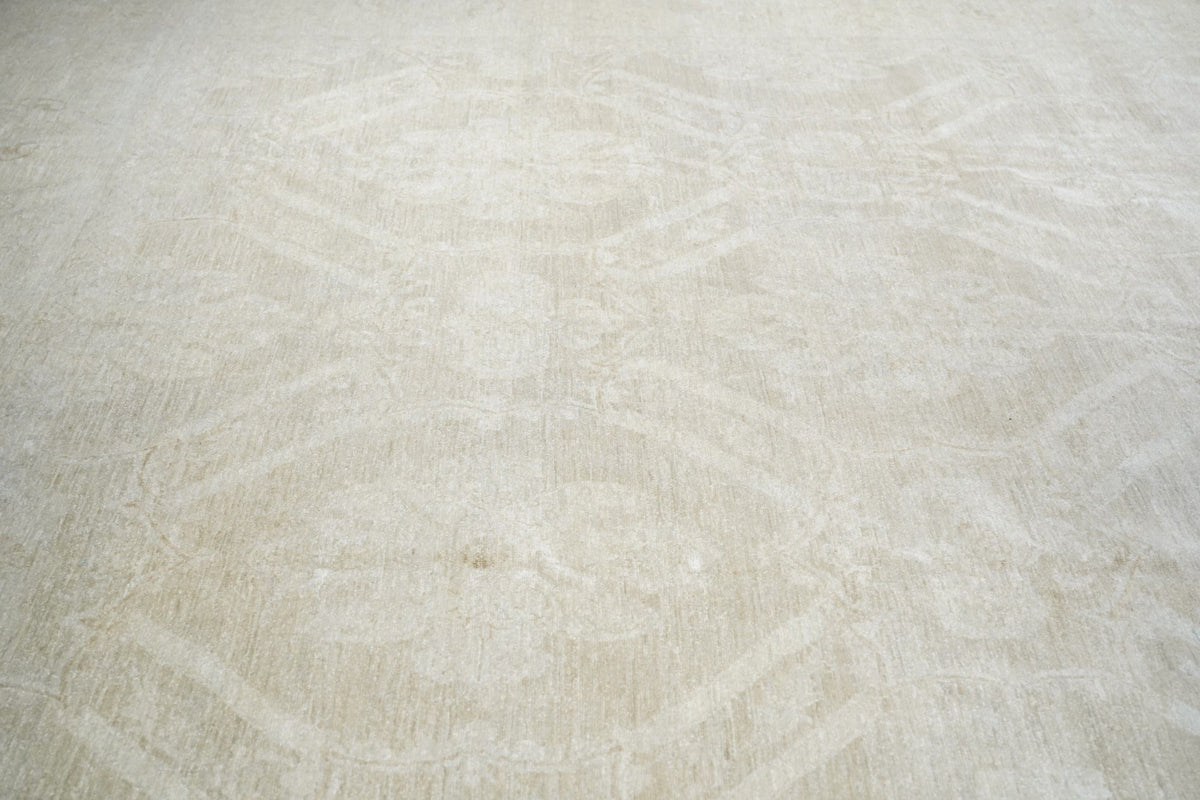 Peshawar Rug 13'0'' x 17'3''