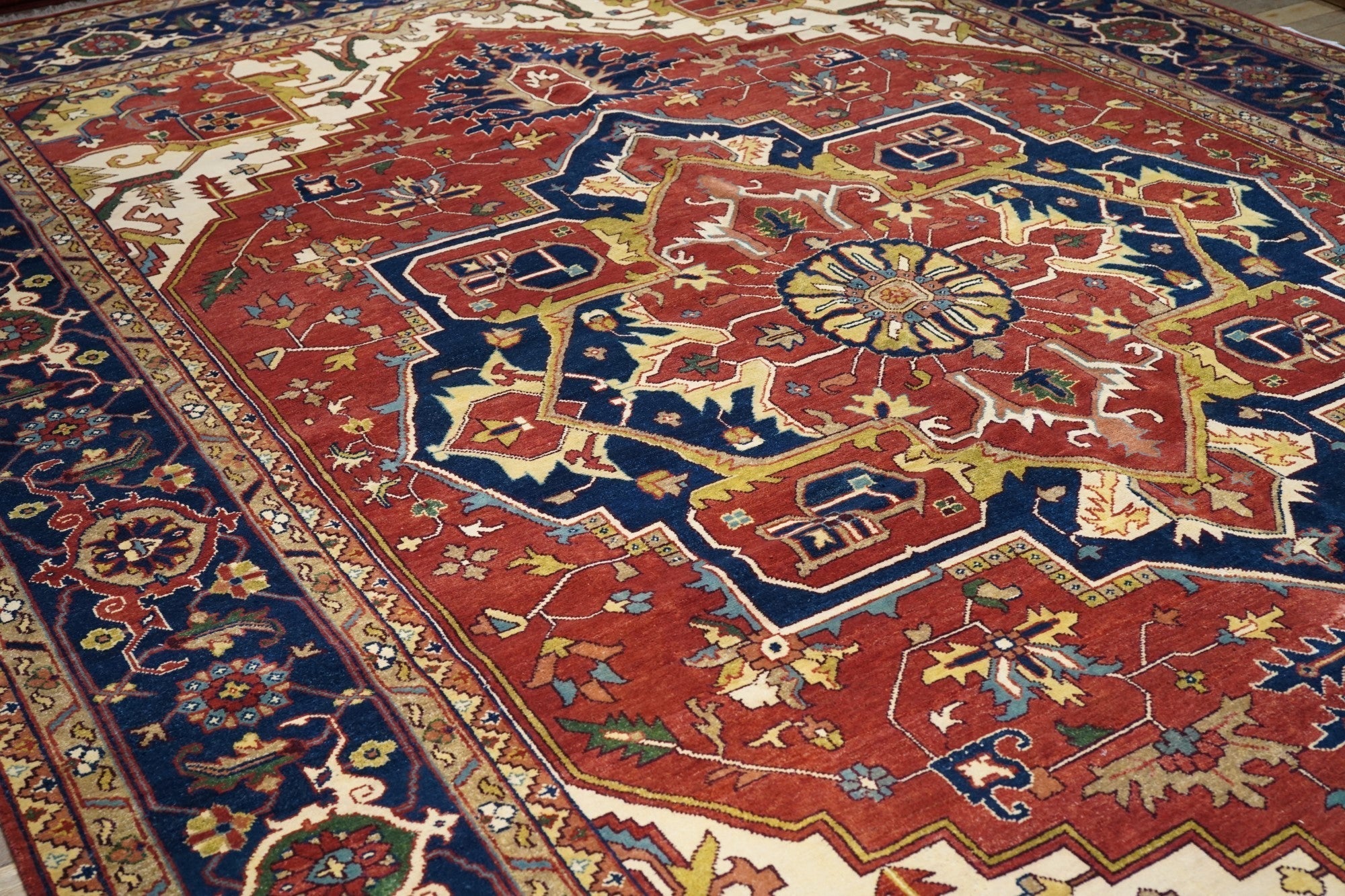 Heriz Design Rug 11'7'' x 18'0"