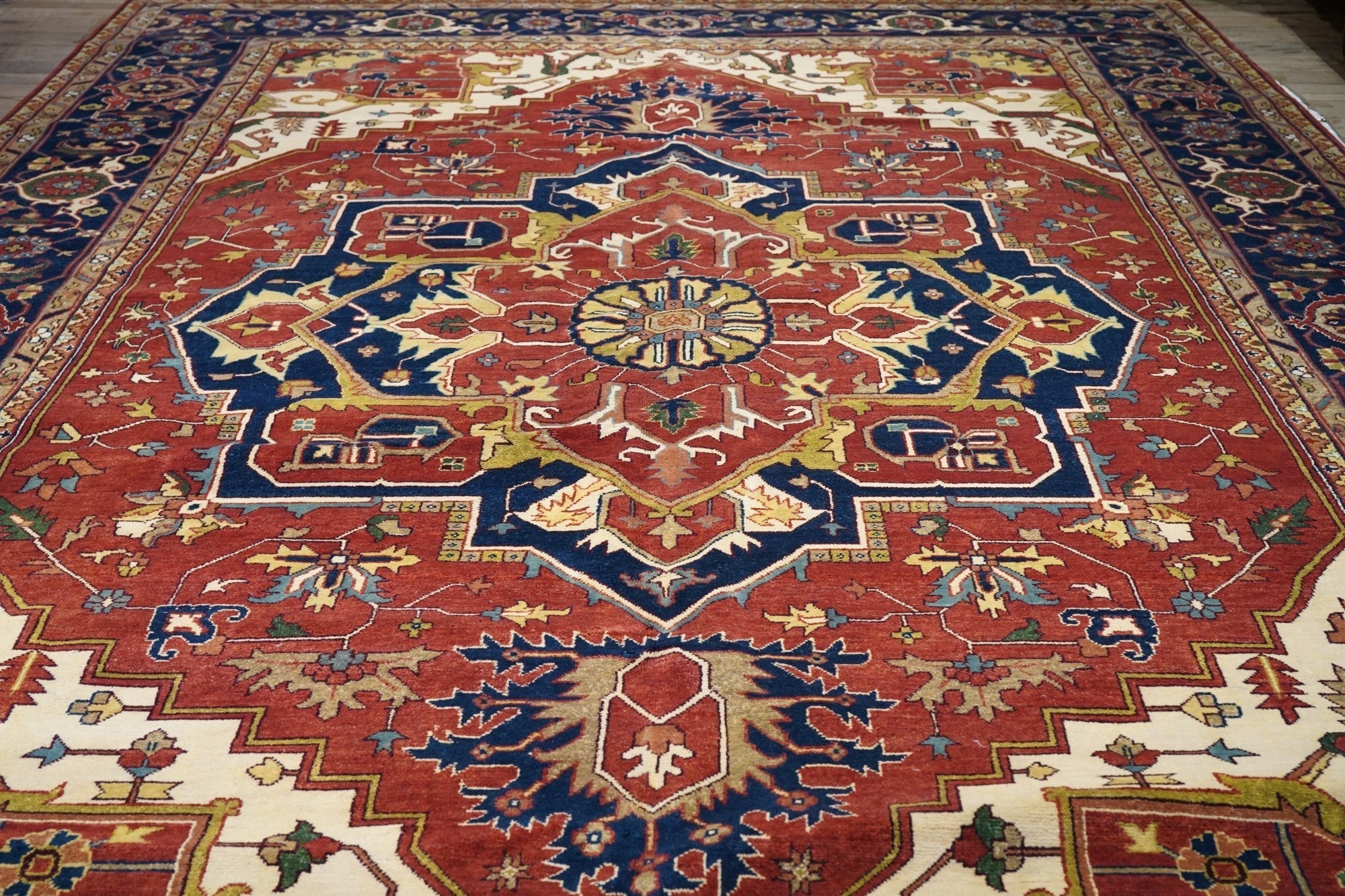 Heriz Design Rug 11'7'' x 18'0"