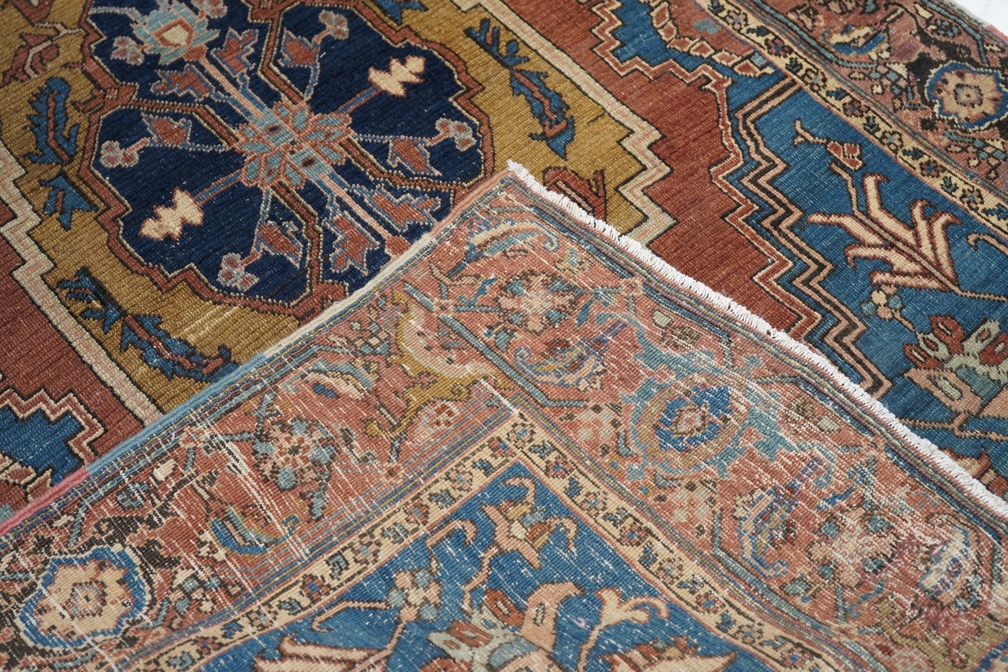 Antique Bakhshayesh Rug 4'3'' x 6'8''