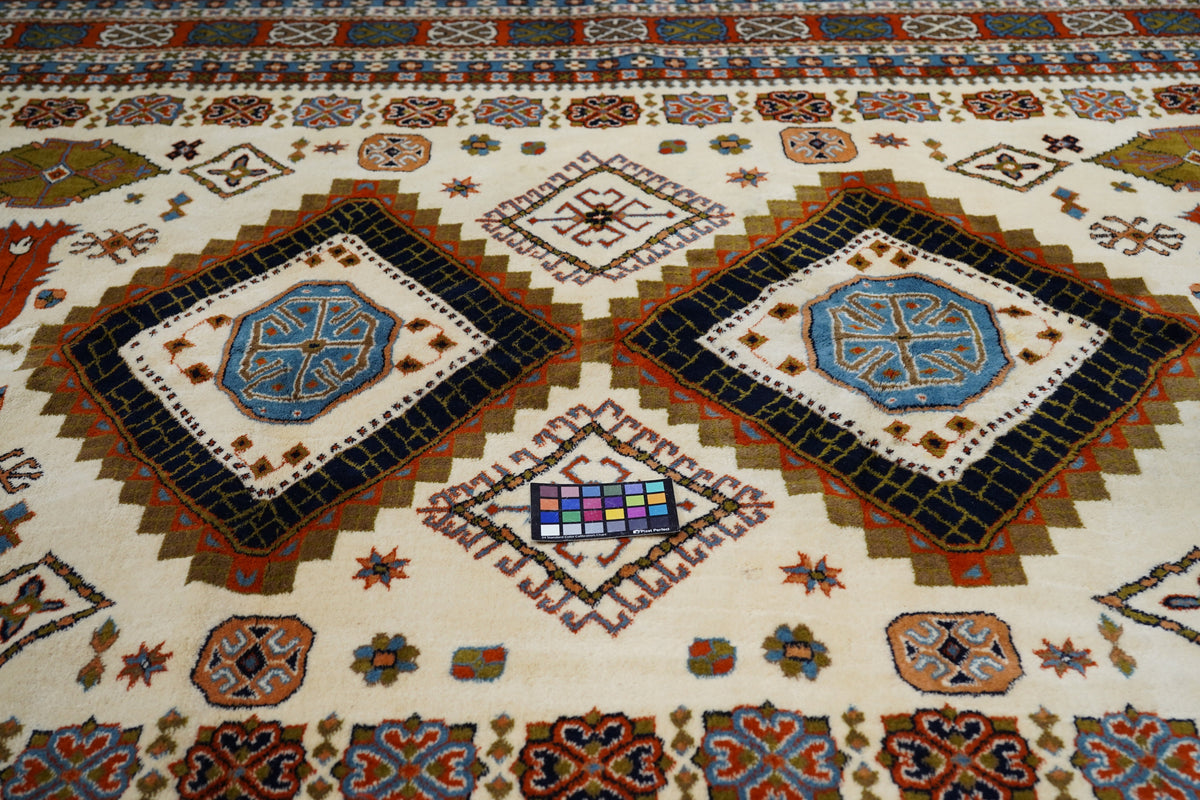 Indian Rug 8'10'' x 11'9''