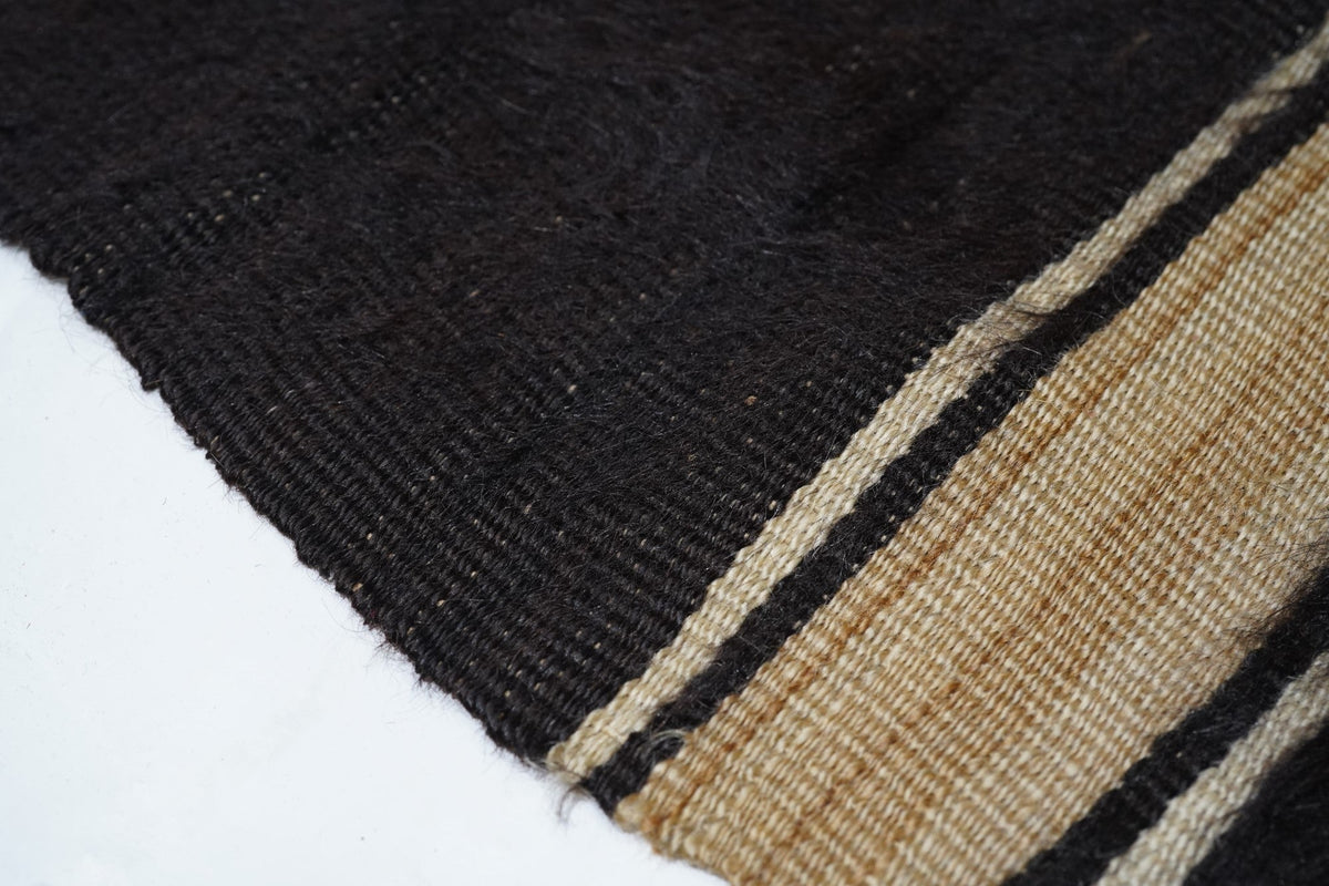 Vintage Moroccan Kilim Rug 4'5'' x 5'4''