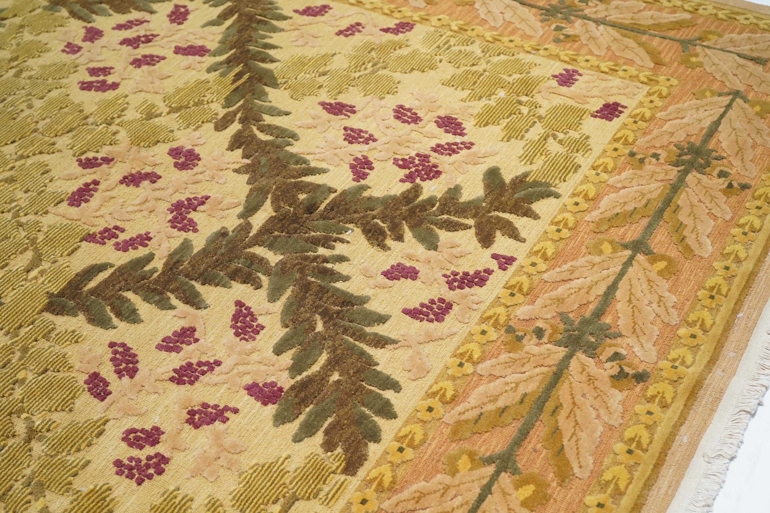 Sumak Rug 8' 0" x 10' 0"