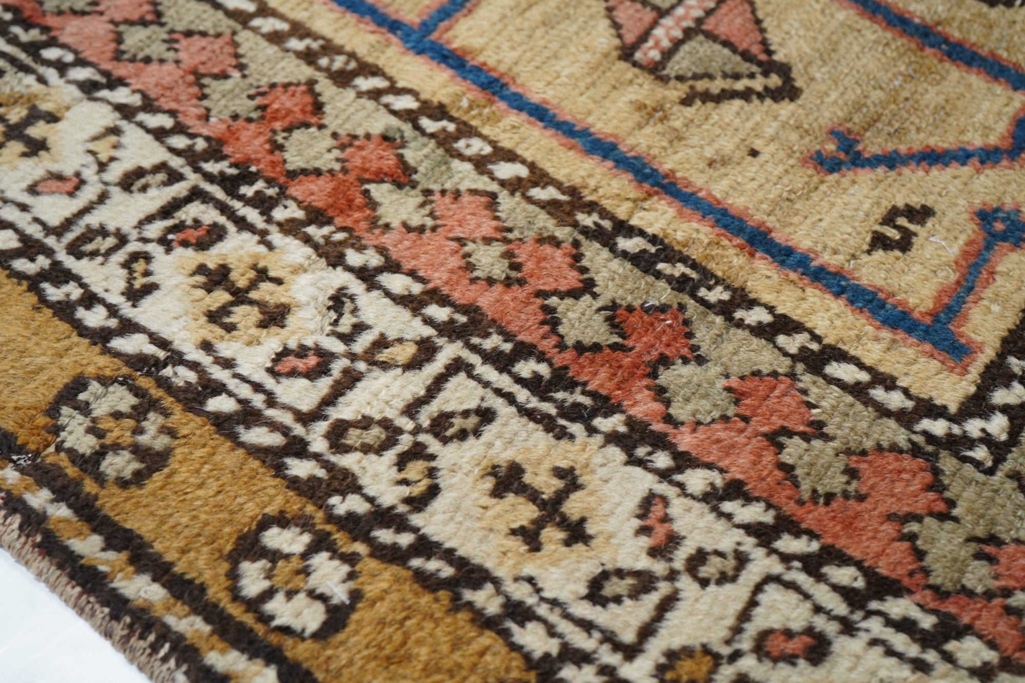 Antique NW Runner 3'1'' x 10'2''