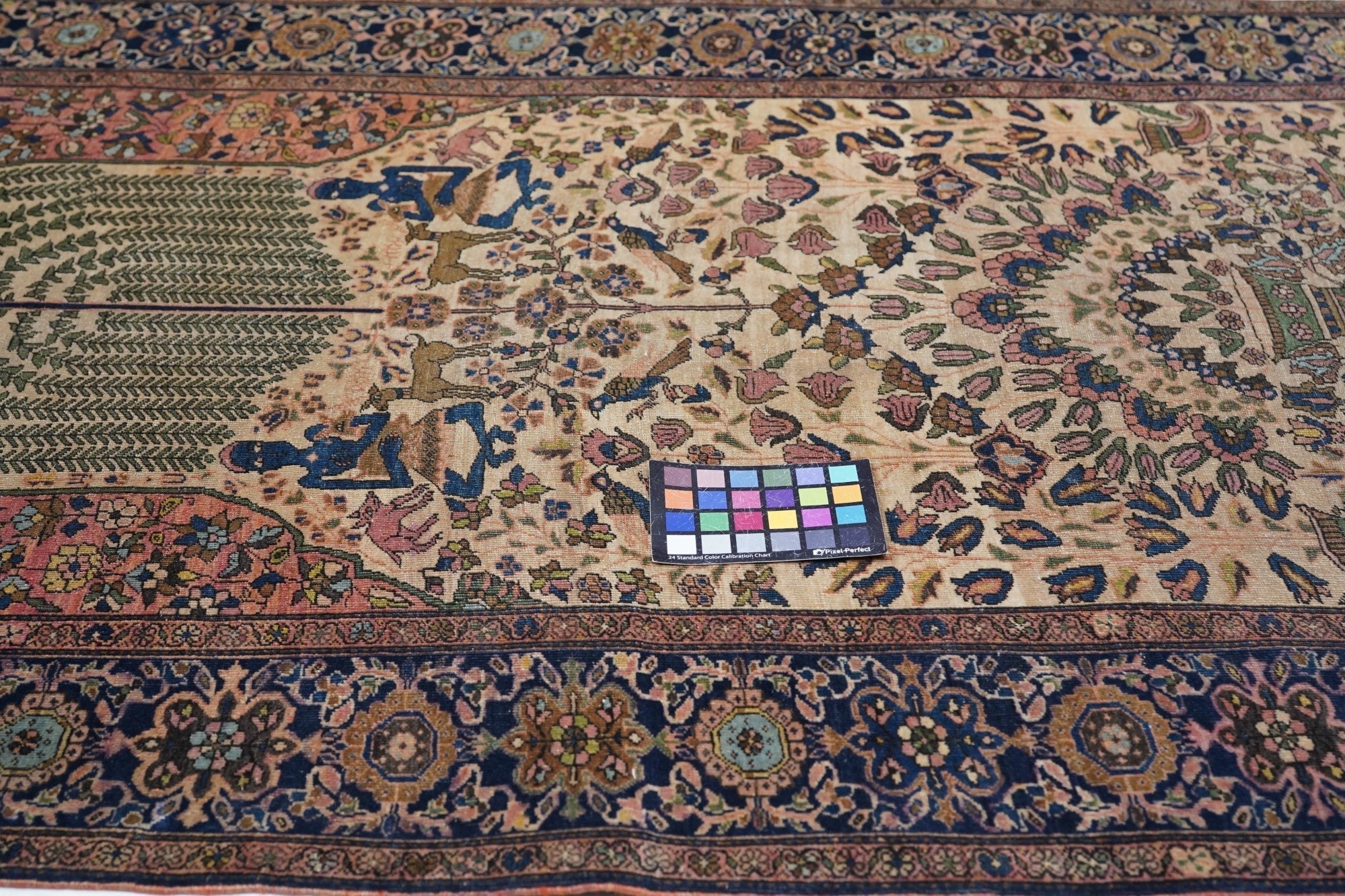 Antique Farahan Sarouk Rug 3'9'' x 6'3''