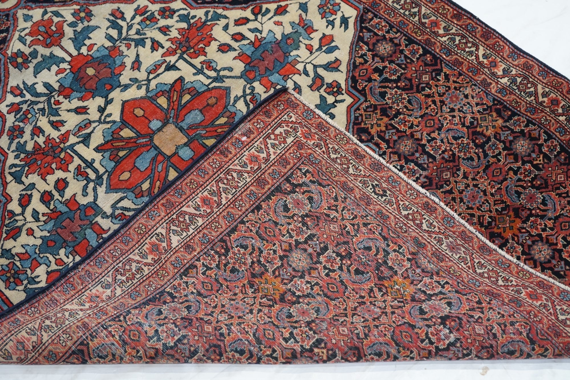 Antique Farahan Sarouk Rug 3'2'' x 4'8''