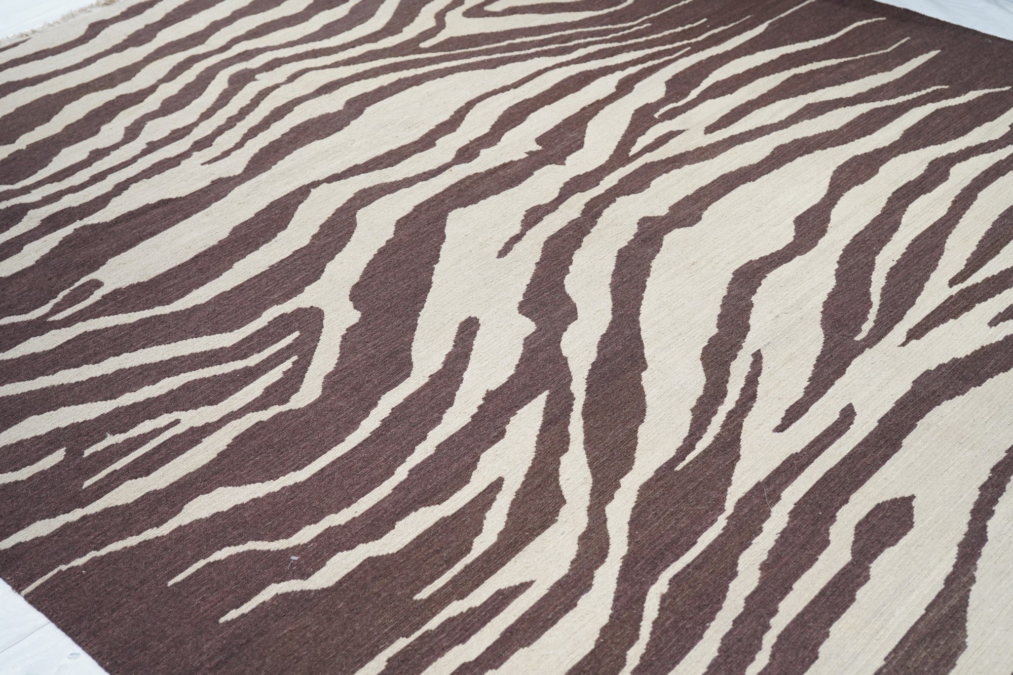 Sumak Rug 8'0" x 10'0"