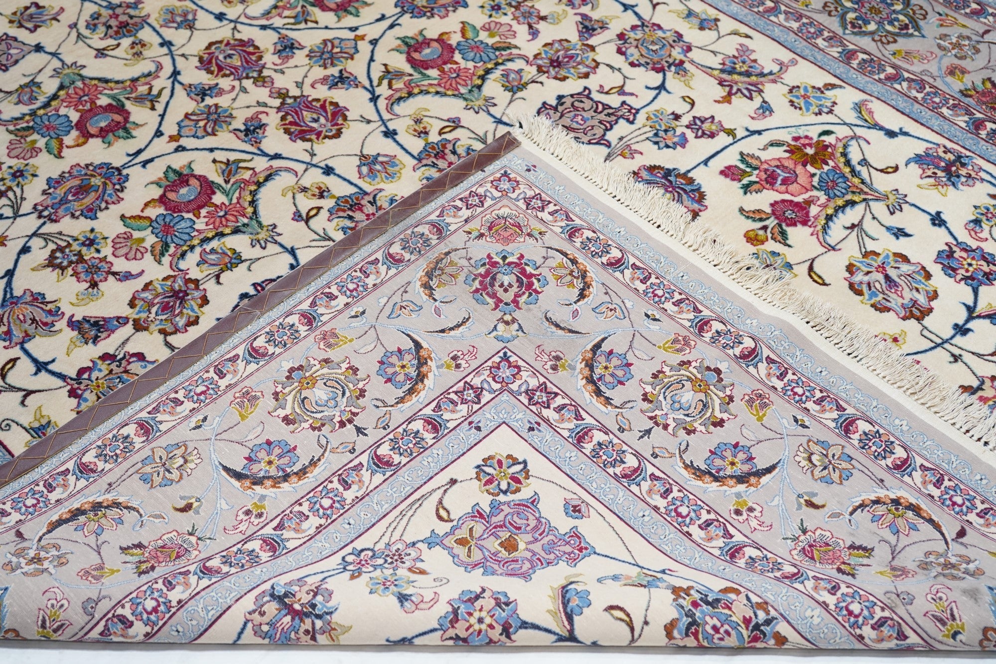 Extremely Fine Isfahan Wool & Silk Rug 7'0'' x 10'0''