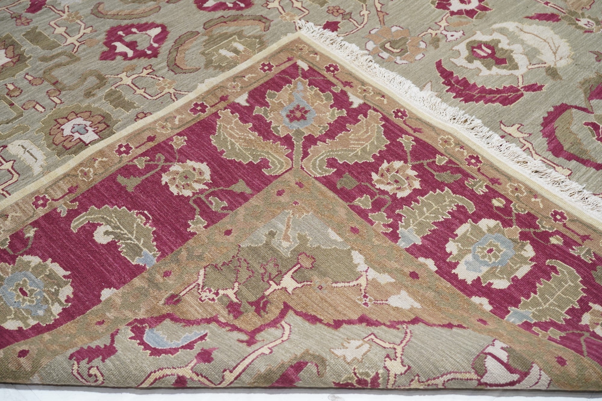 Sumak Rug 9'0" x 12'0"