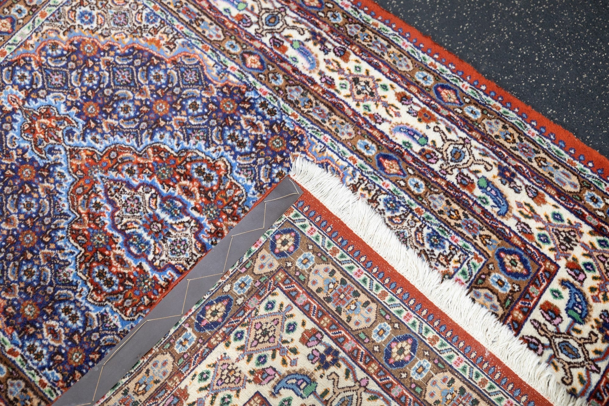 Vintage Tabriz Rug 3'2'' x 4'8''