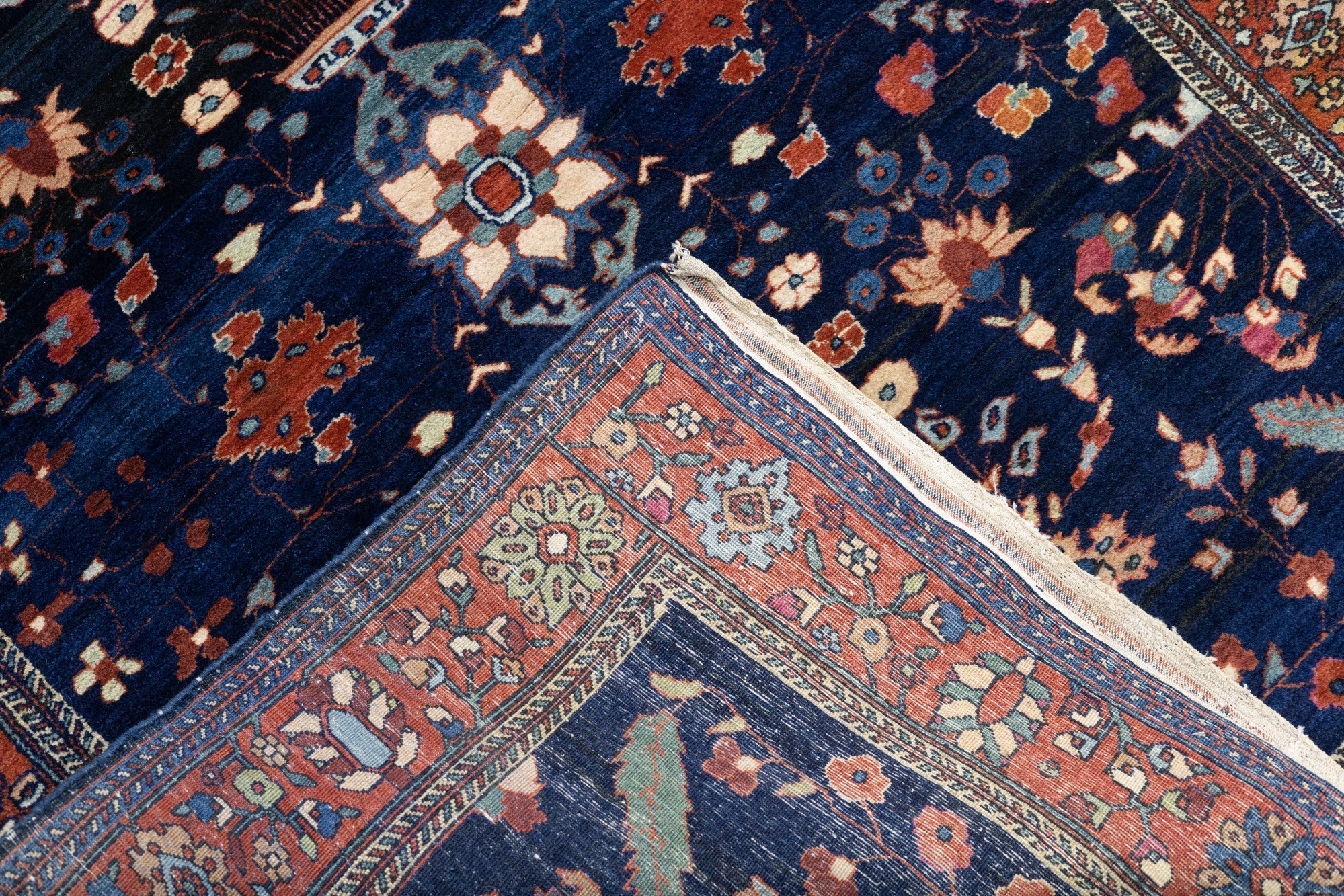 Antique Mohajeran Sarouk Rug 3'9'' x 4'11''