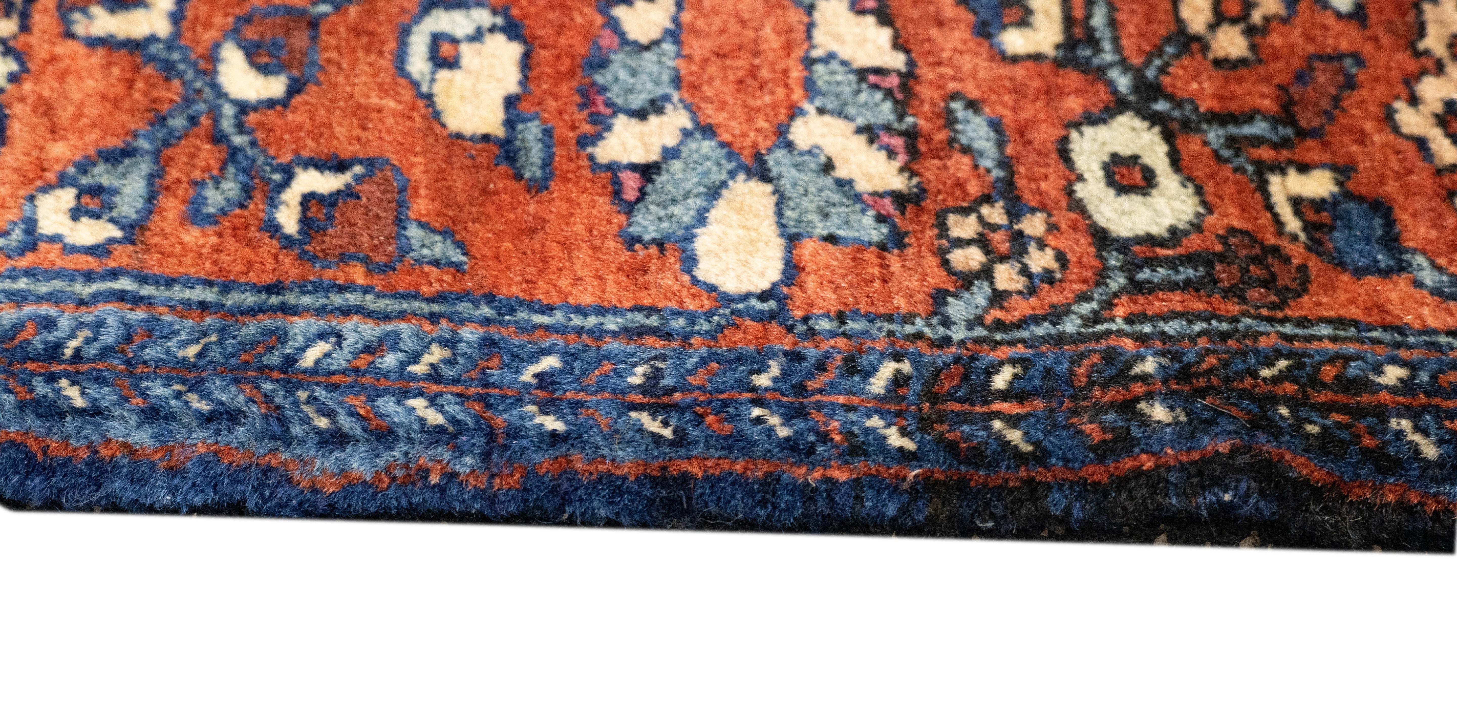 Antique Mohajeran Sarouk Rug 3'9'' x 4'11''