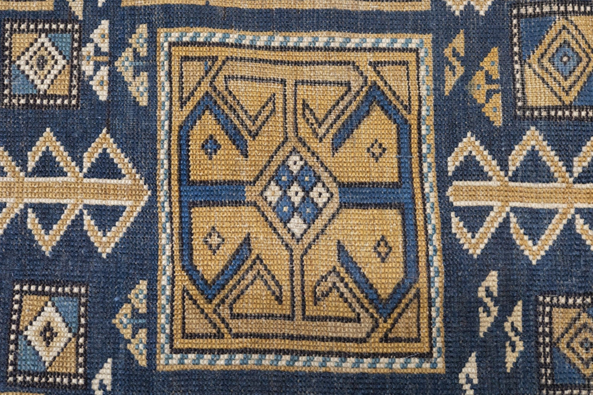 Antique Caucasian Shirvan Rug 3'9'' x 4'10''