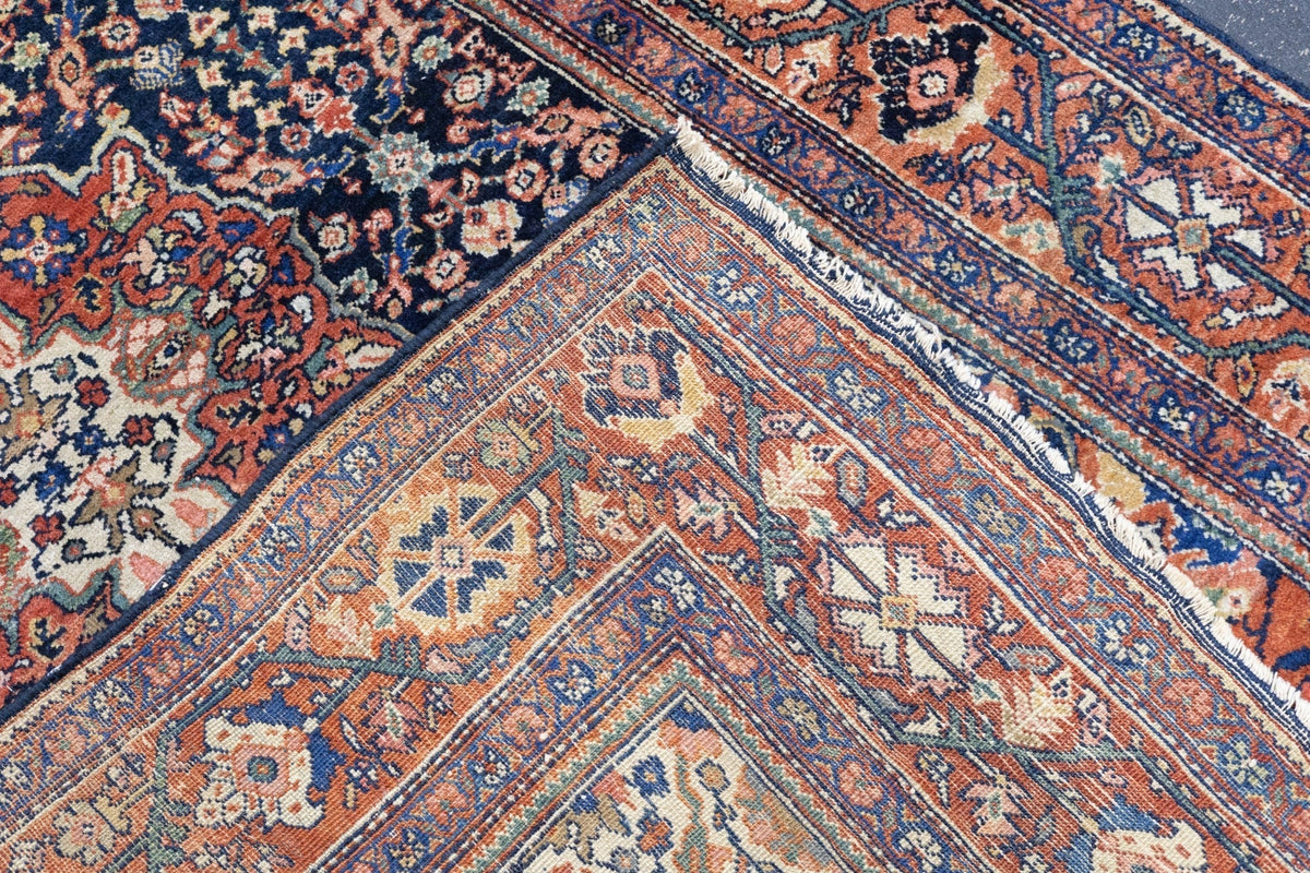 Antique Farahan Sarouk Rug 4'3'' x 6'10''