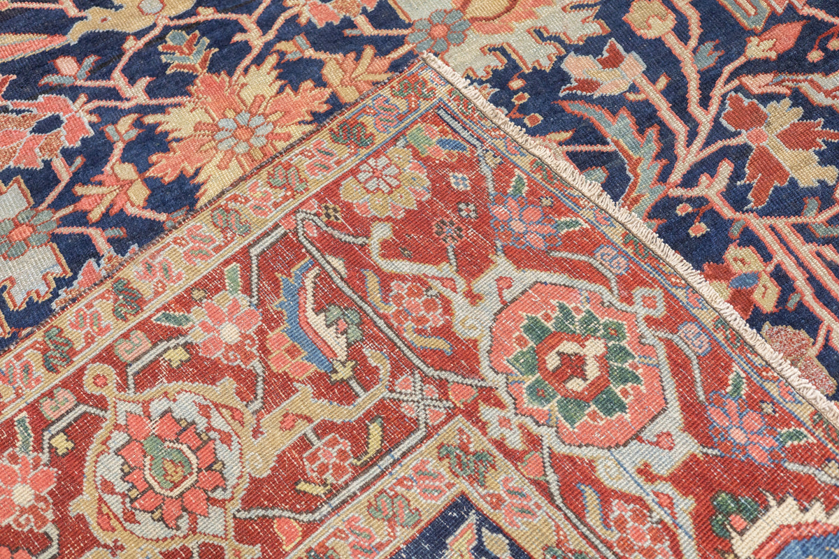 Antique Serapi Rug 8'8'' x 12'4''