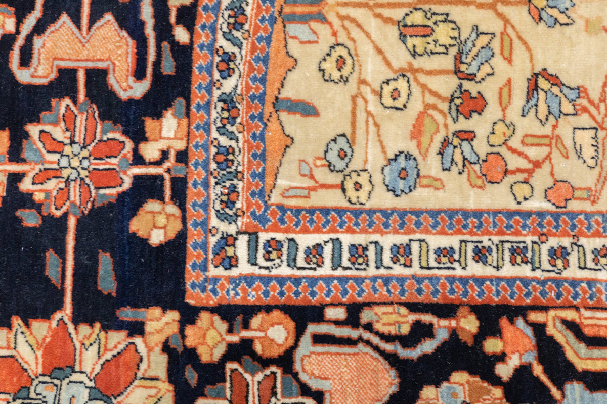 Antique Mohtashem Kashan Rug 4'4'' x 6'8''