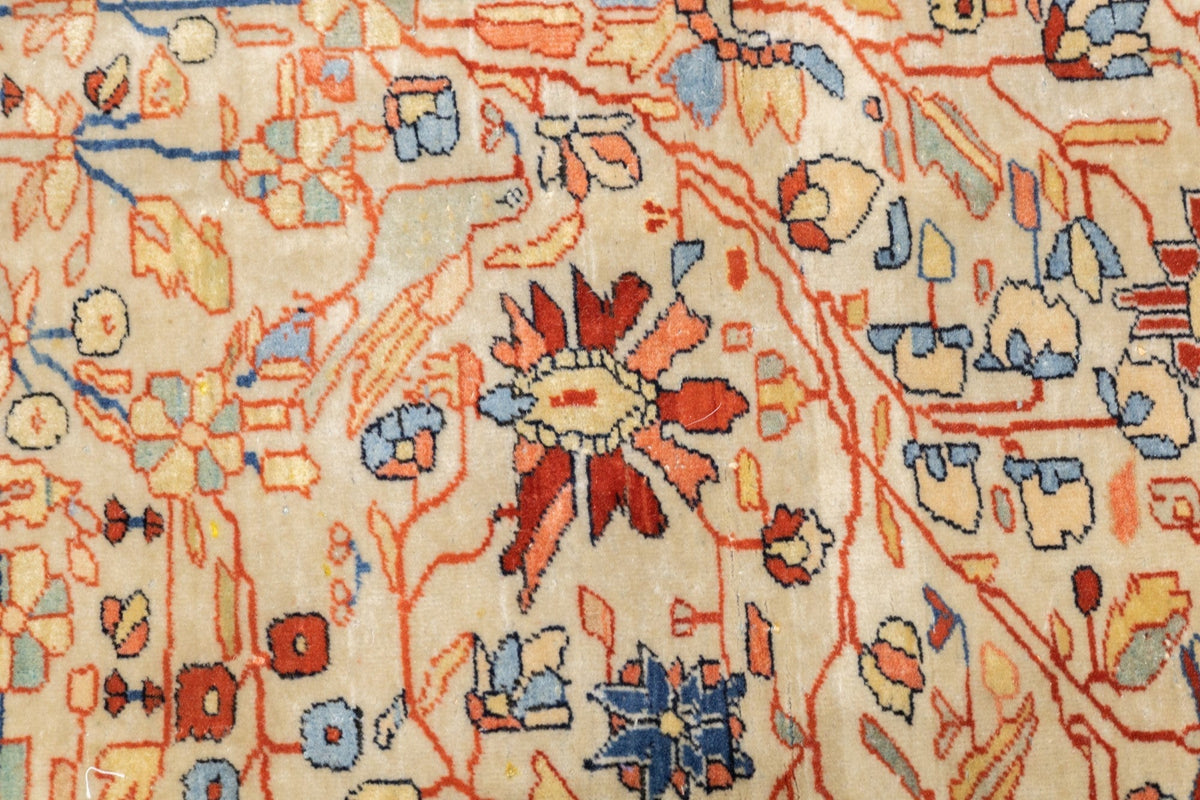 Antique Mohtashem Kashan Rug 4'4'' x 6'8''