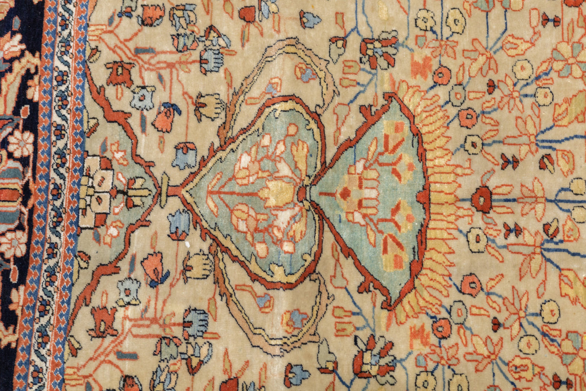 Antique Mohtashem Kashan Rug 4'4'' x 6'8''