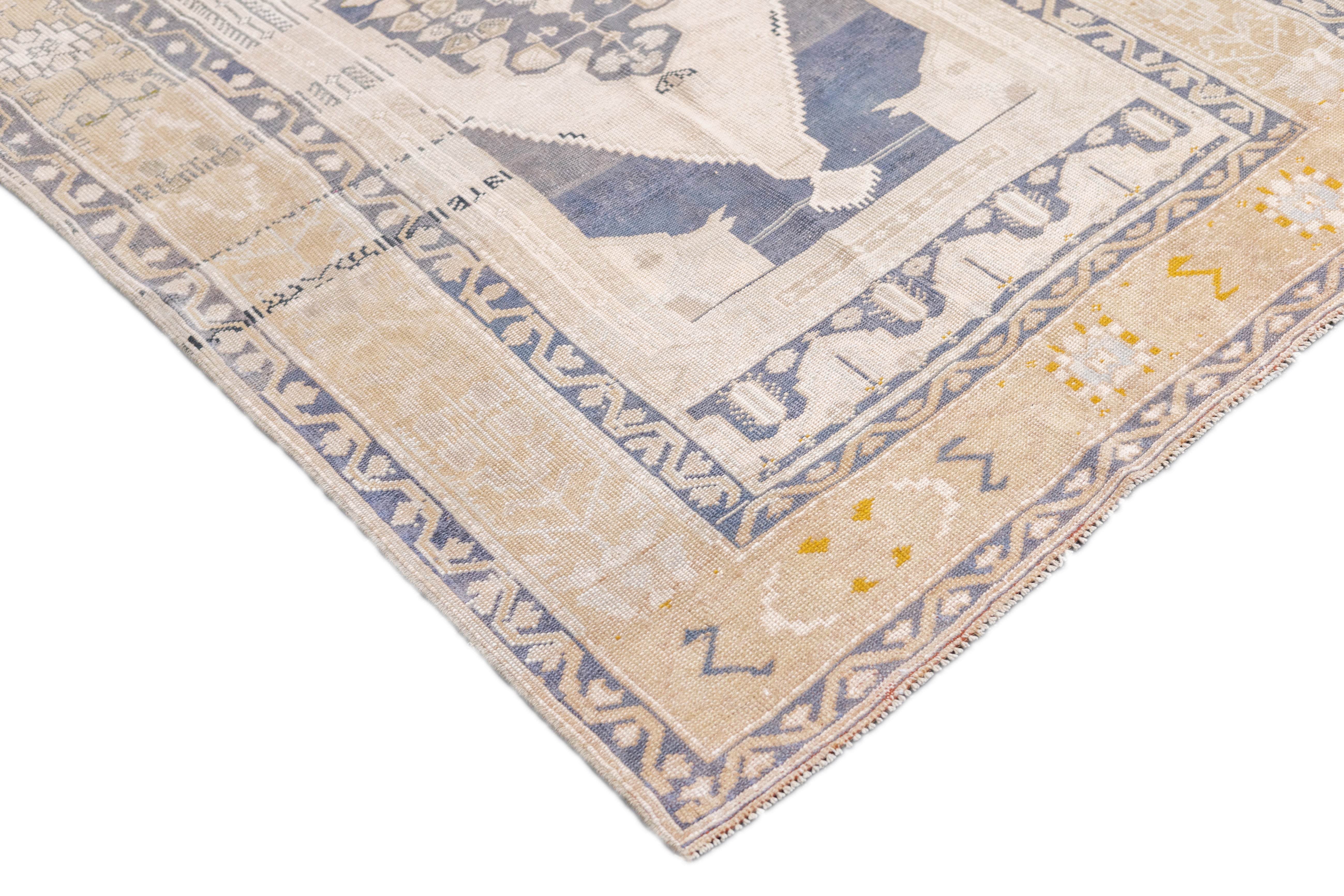 Oushak Rug 4'5'' x 7'5''