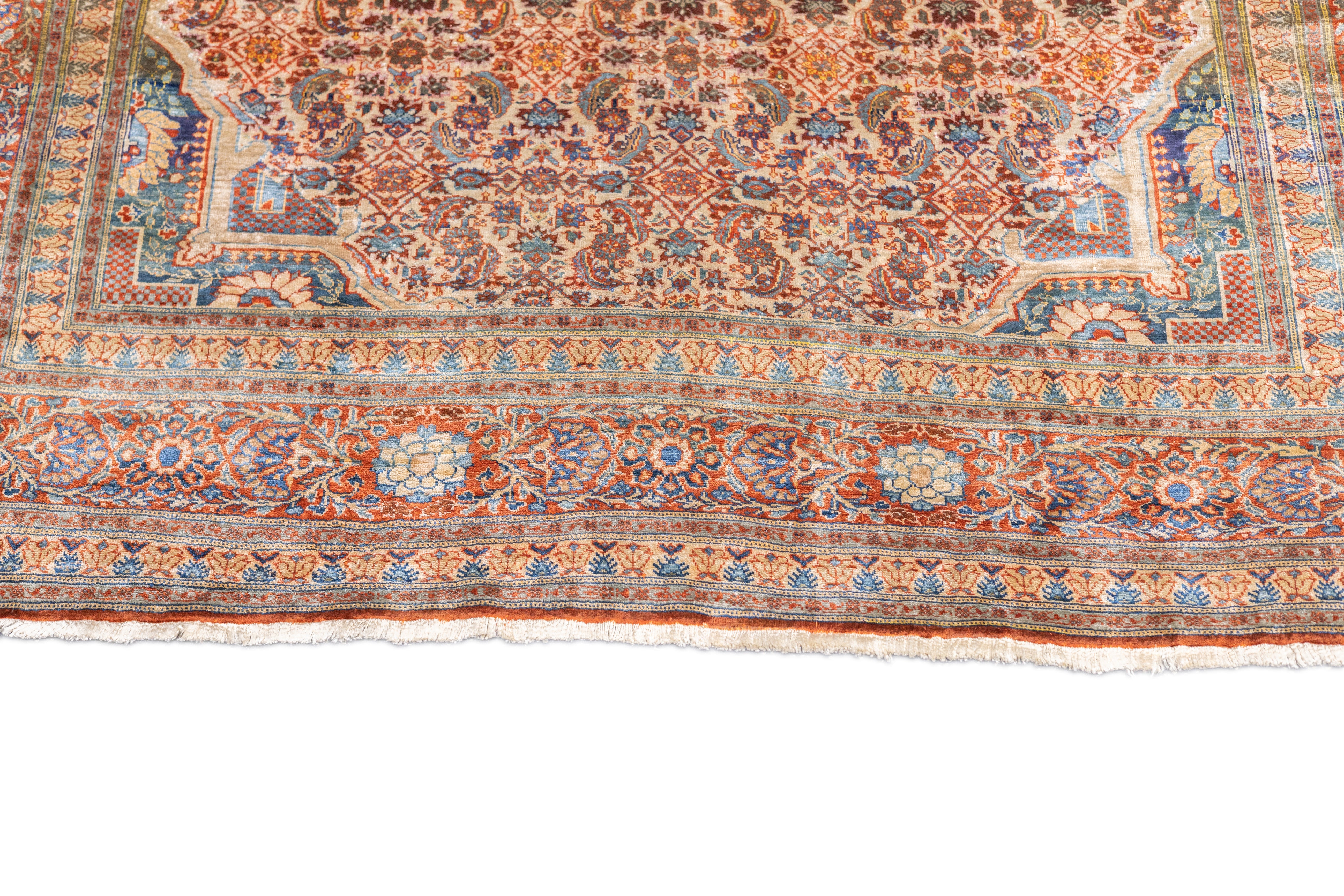 Antique Silk Heriz Rug 4'6'' x 5'5''