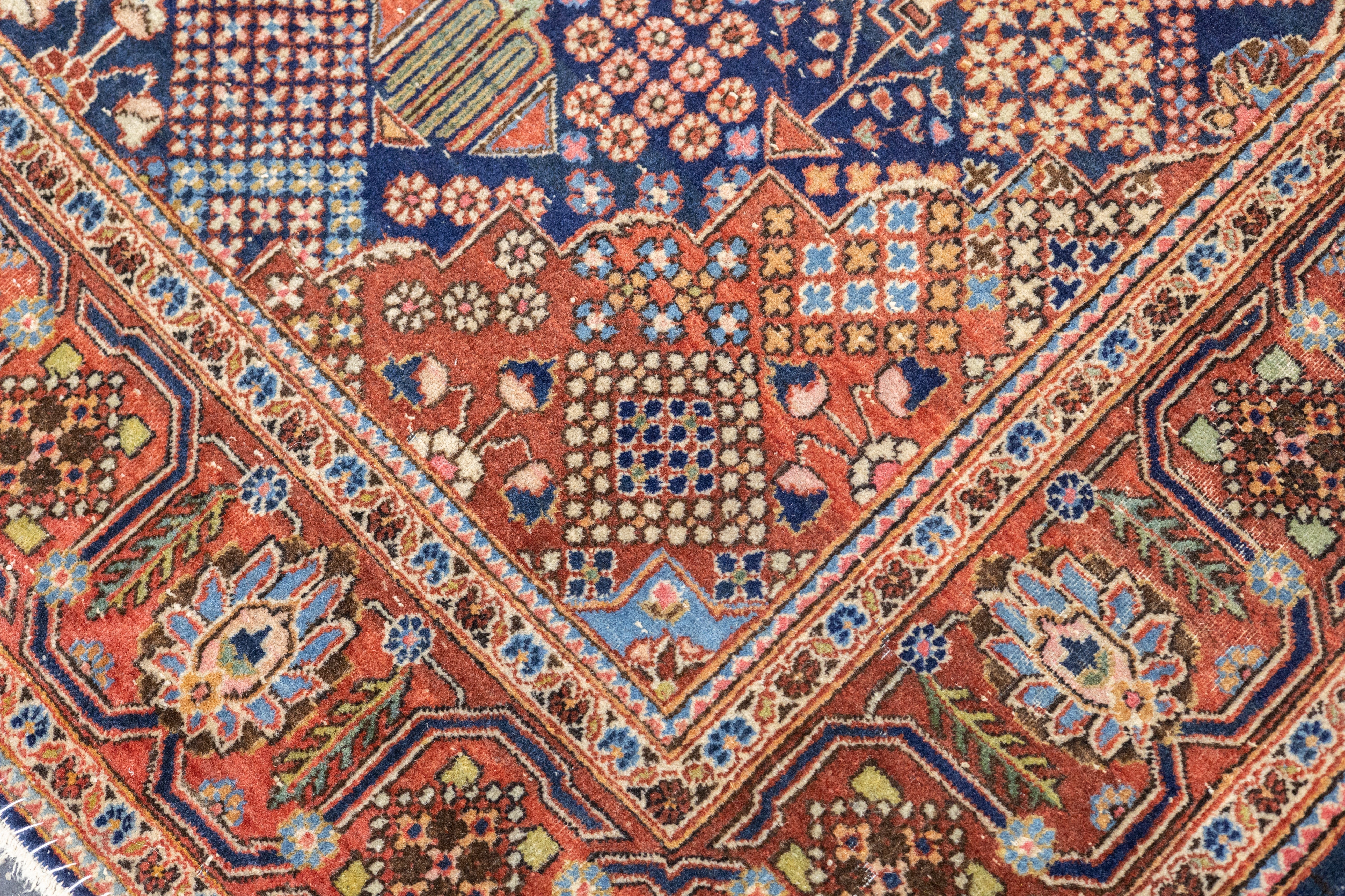 Antique Dabir Kashan Rug 4'2'' x 6'5''