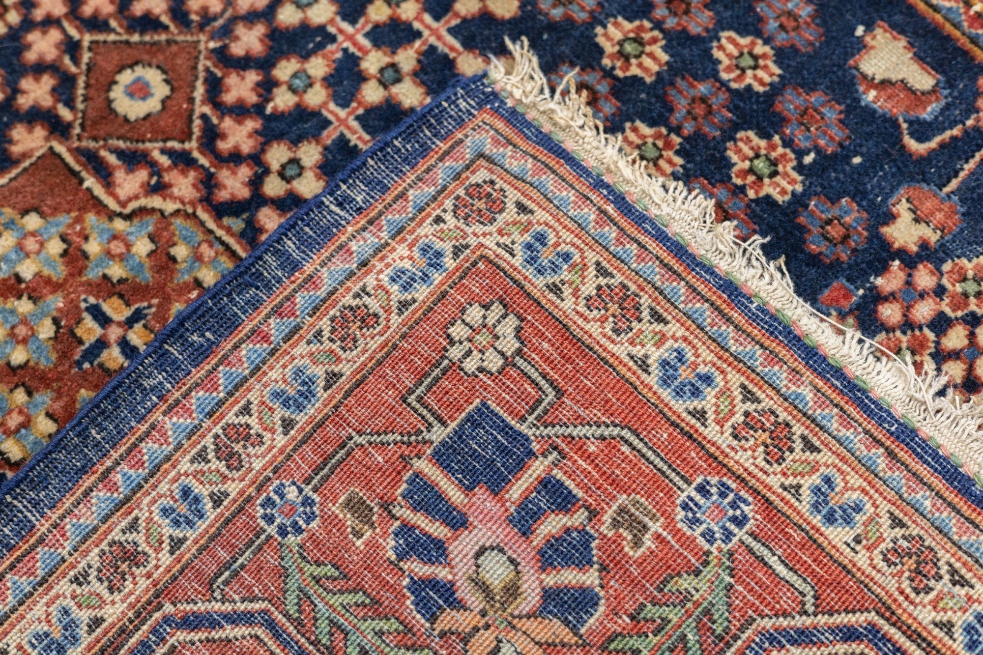 Antique Dabir Kashan Rug 4'2'' x 6'5''