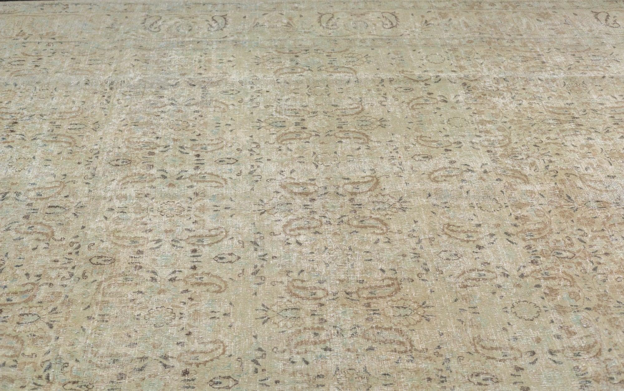 Vintage Tabriz Rug 8'8'' x 11'7''
