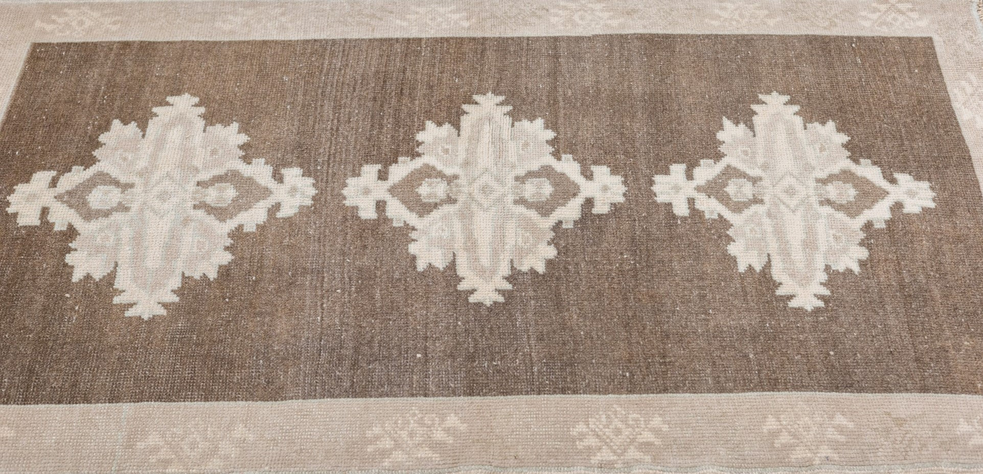 Oushak Rug 3'0" x 5'1''
