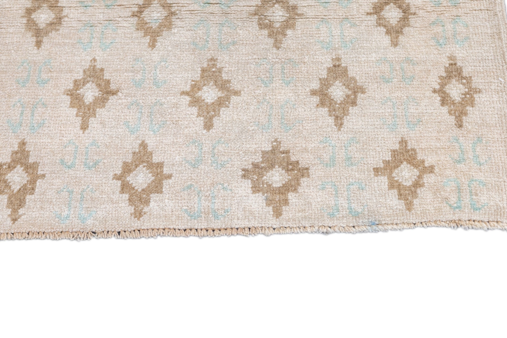 Oushak Rug 2'10'' x 5'8''