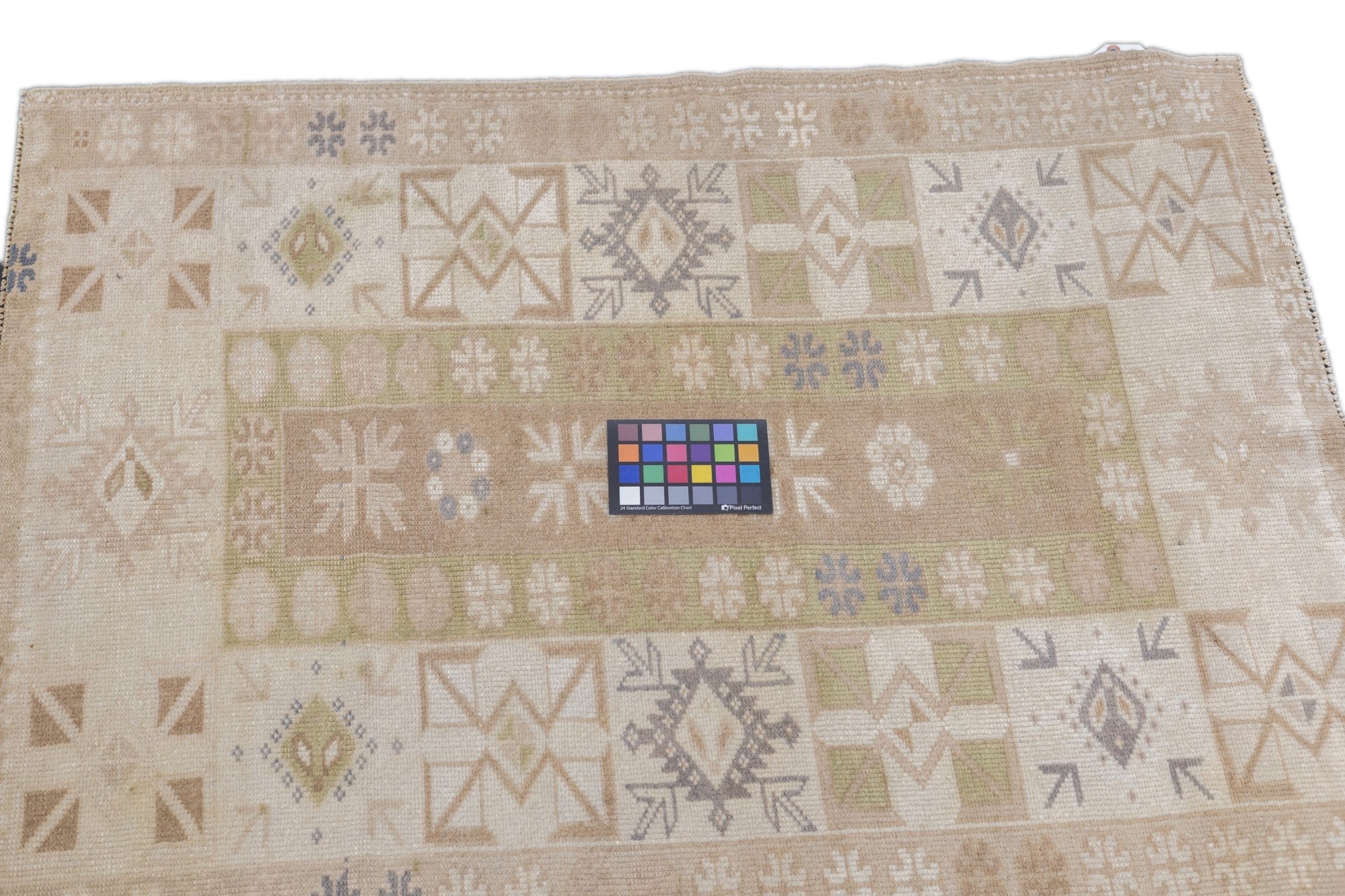 Oushak Rug 3'2'' x 4'2''