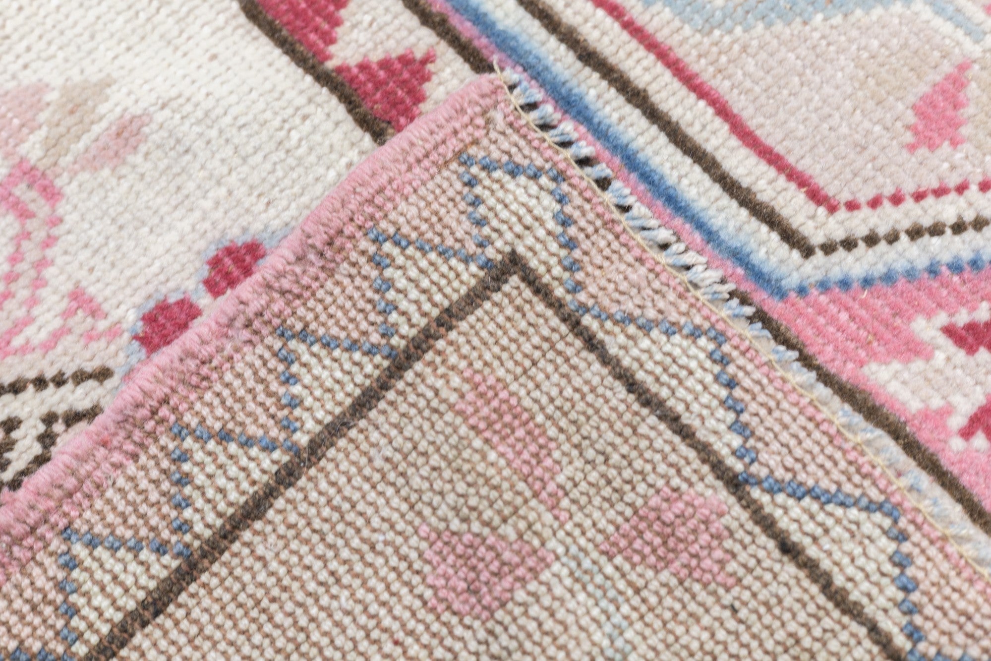 Oushak Rug 3'0" x 4'4''