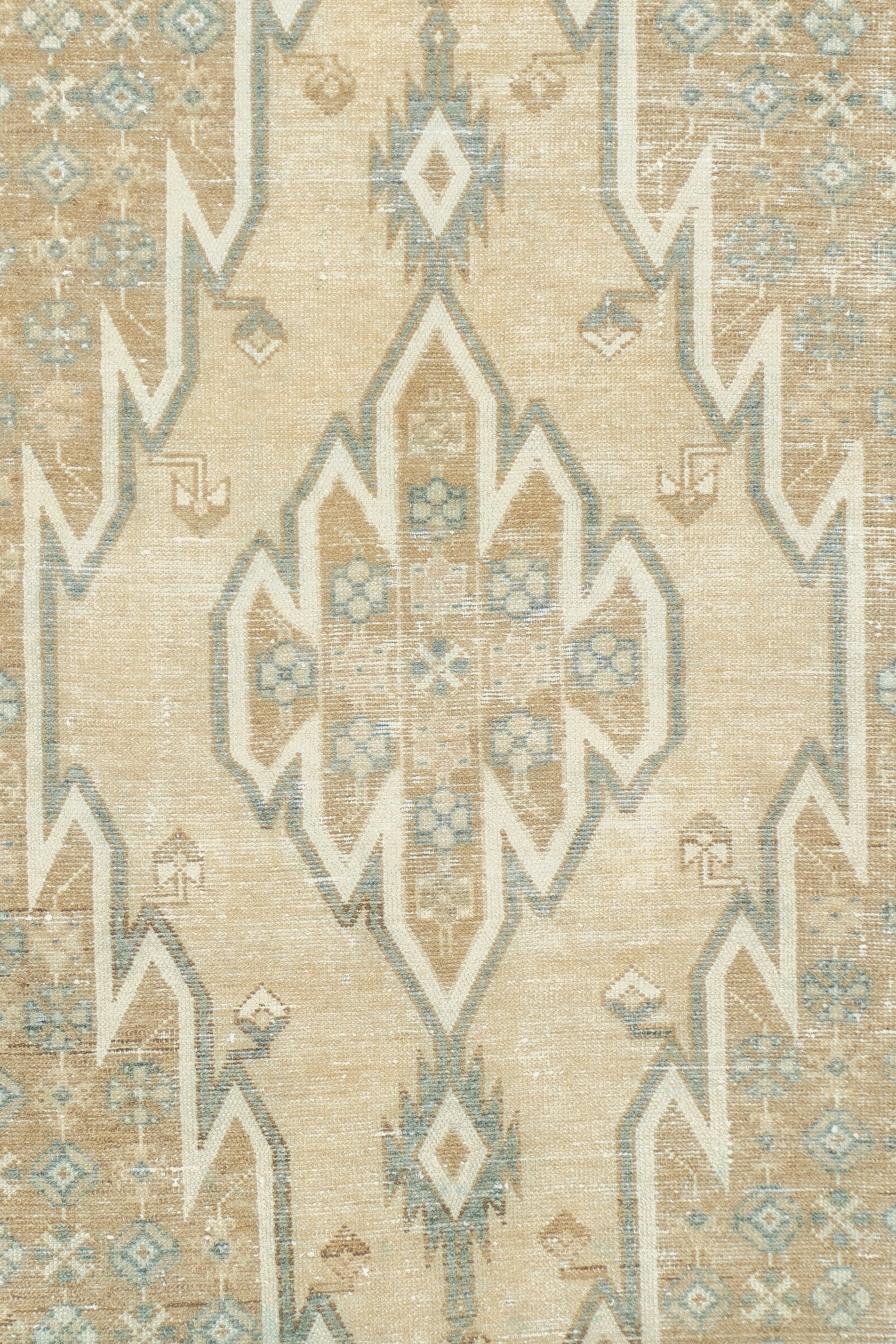 Antique Tuserkan Rug 4' x 6'3''