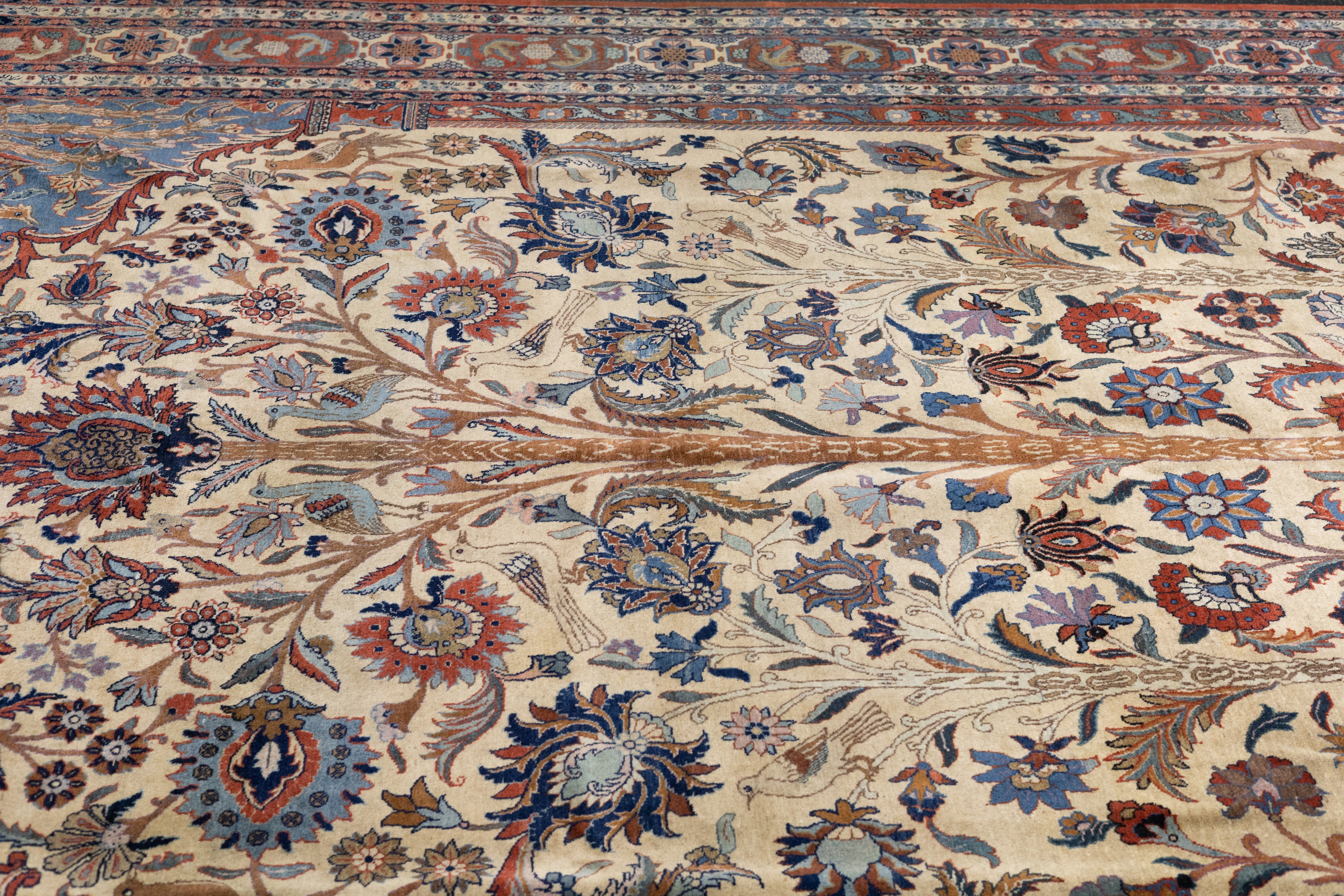 Fine Antique Isfahan Tree of Life Rug 8'5'' x 11'8''