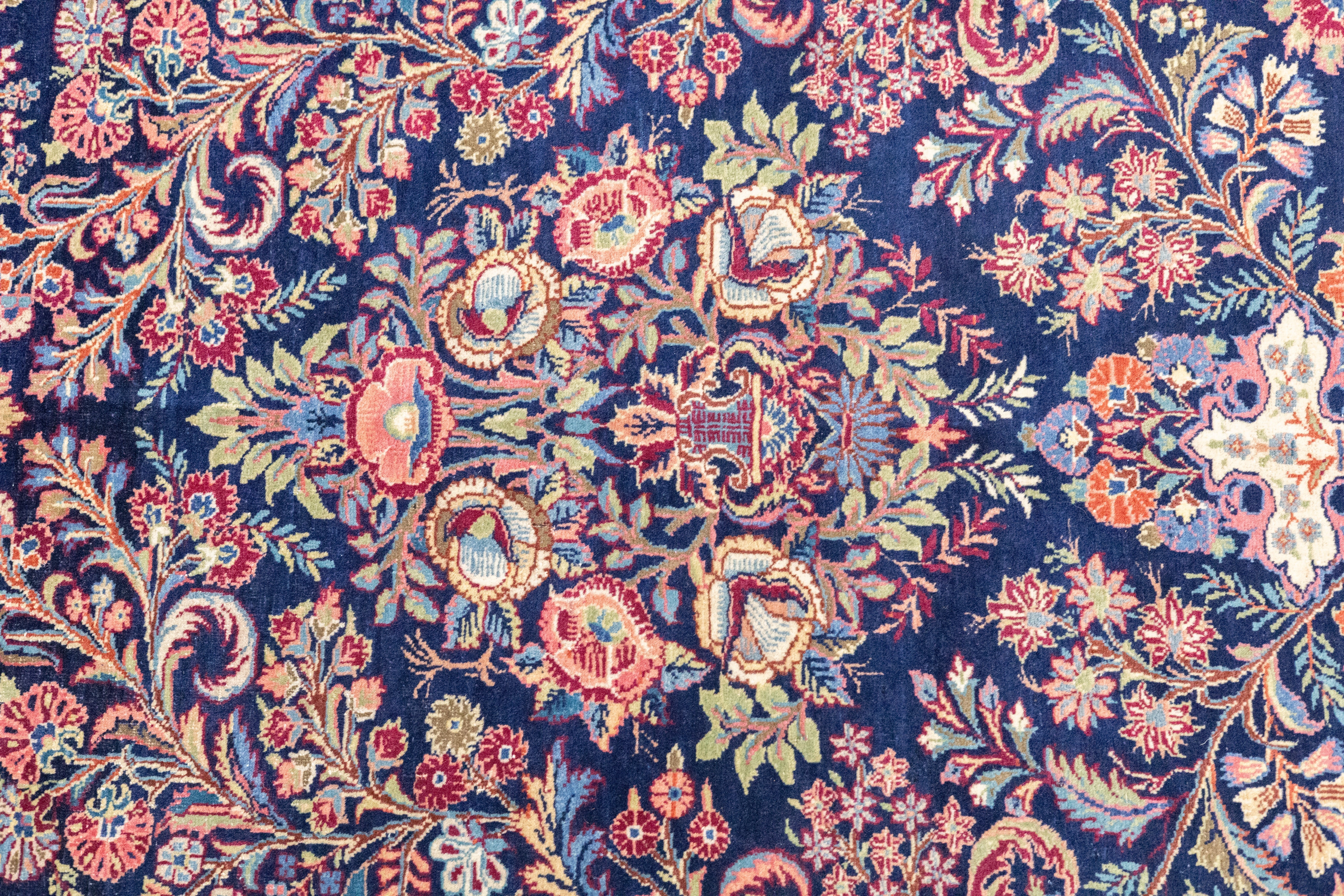 Antique Sarouk Rug 4'6'' x 6'6''