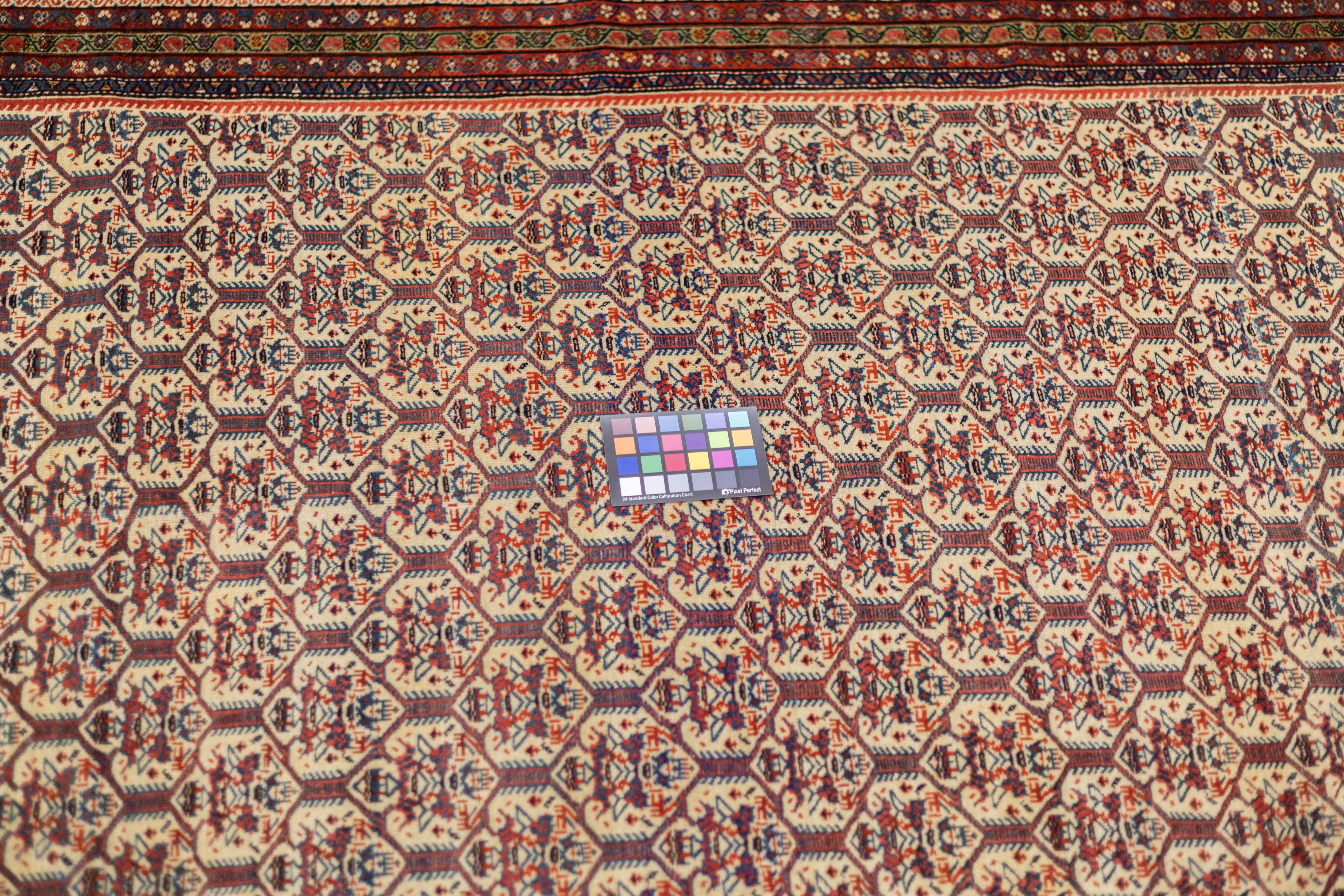 Antique Farahan Rug 4'4'' x 6'6''