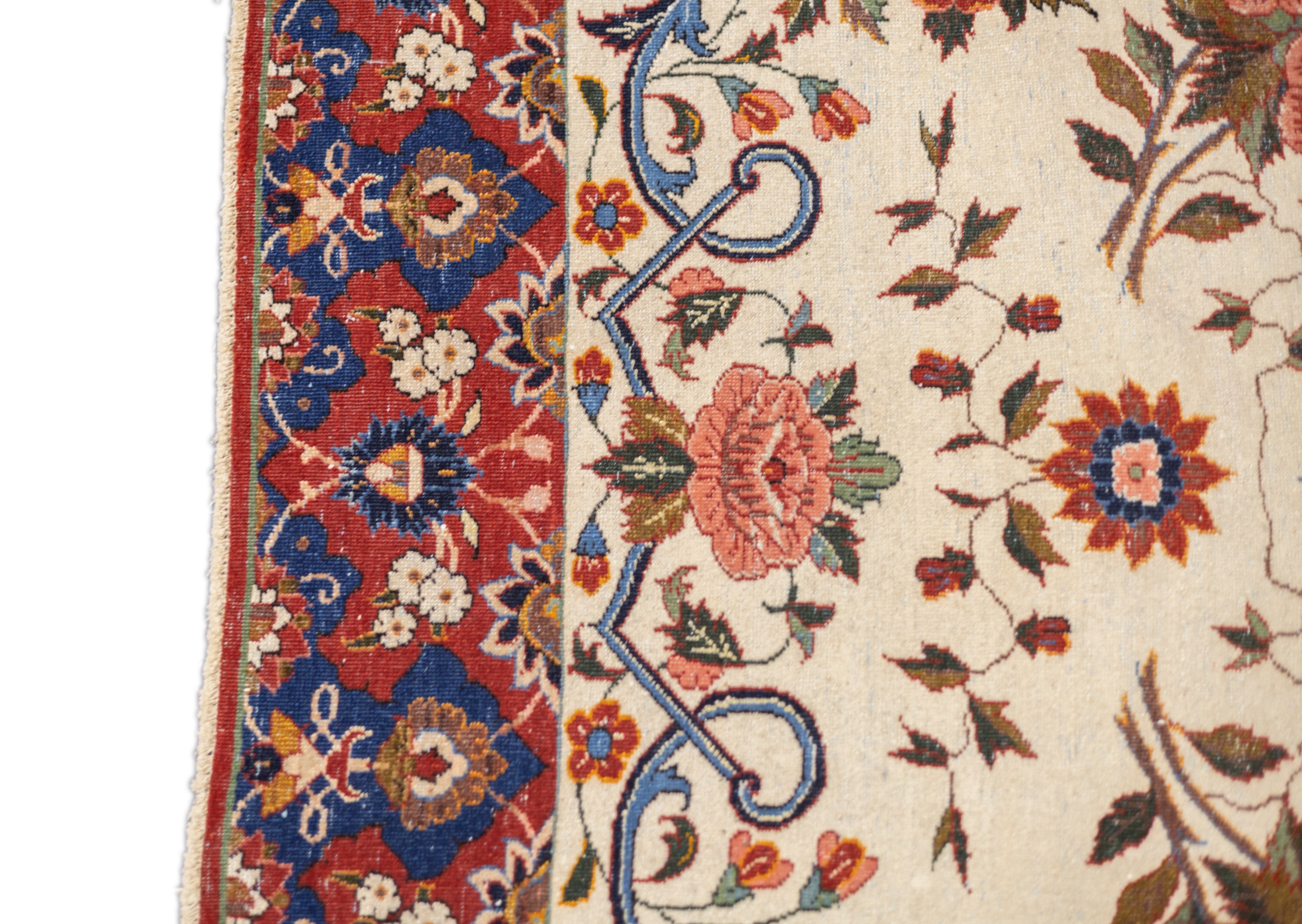 Antique Isfahan Rug 5'0" x 7'6''