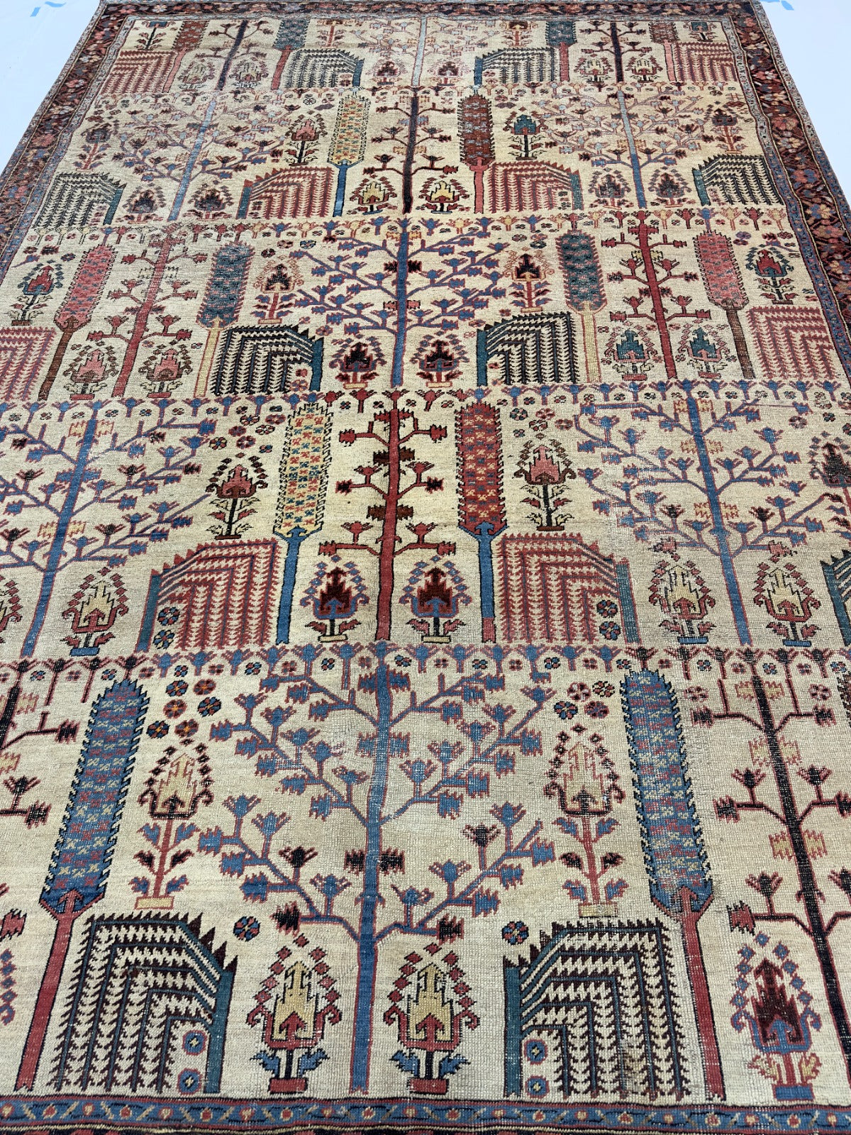 Antique Bakhshayesh Rug 7' 8'' x 11' 7''