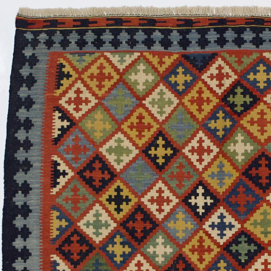 Shiraz Kilim Rug 5' 6'' x 7' 3''