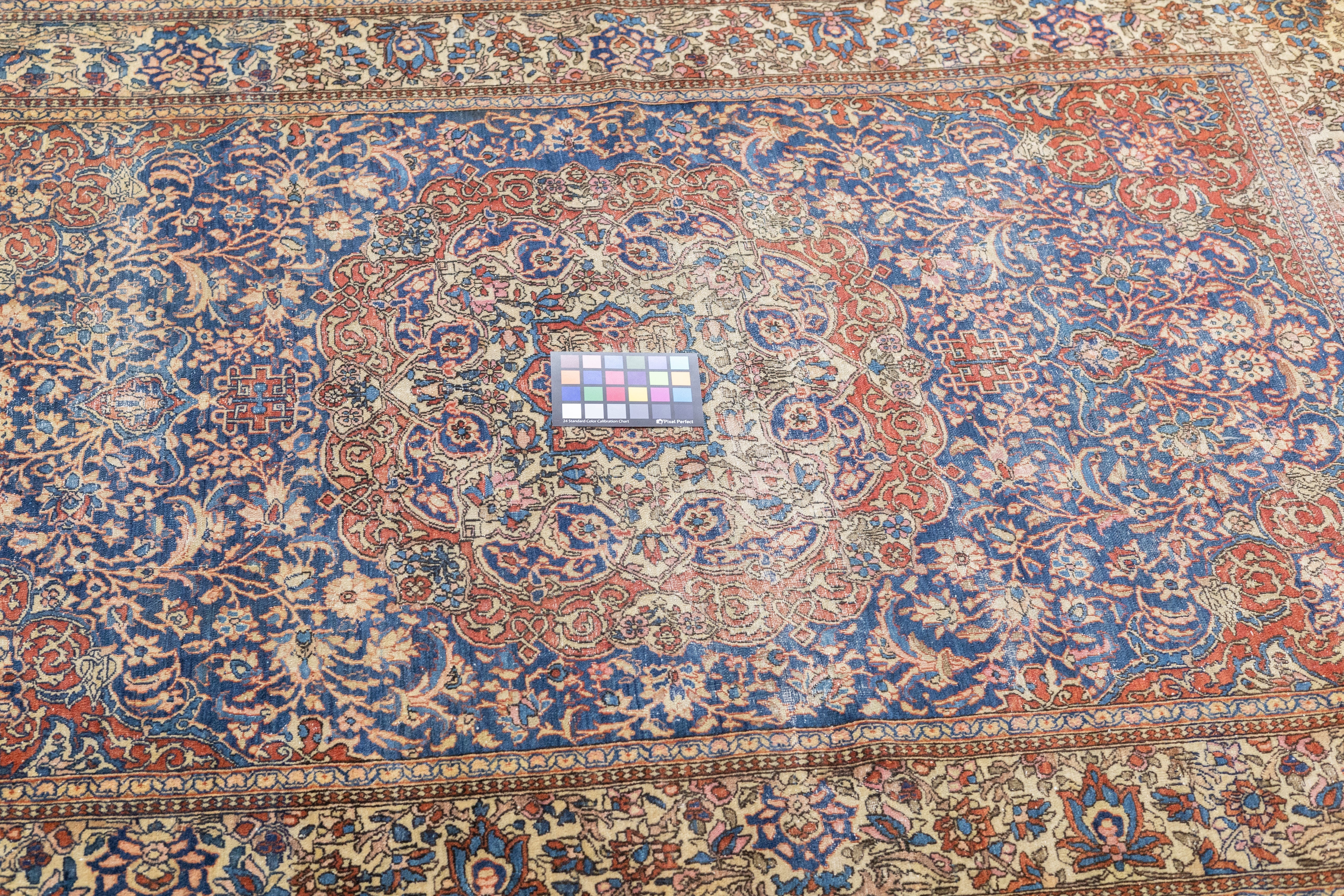 Antique Isfahan Rug 4' 2" x 6' 7"