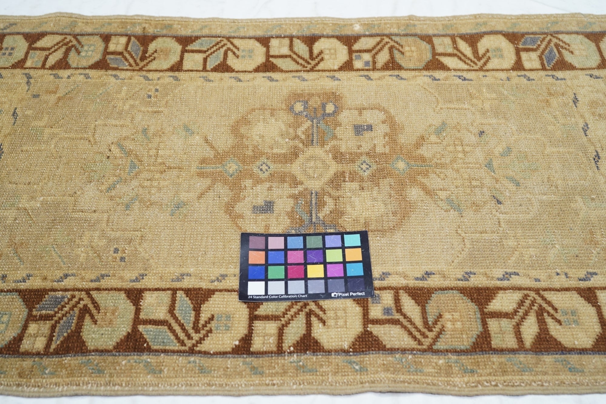 Turkish Rug 2'3'' x 3'9''