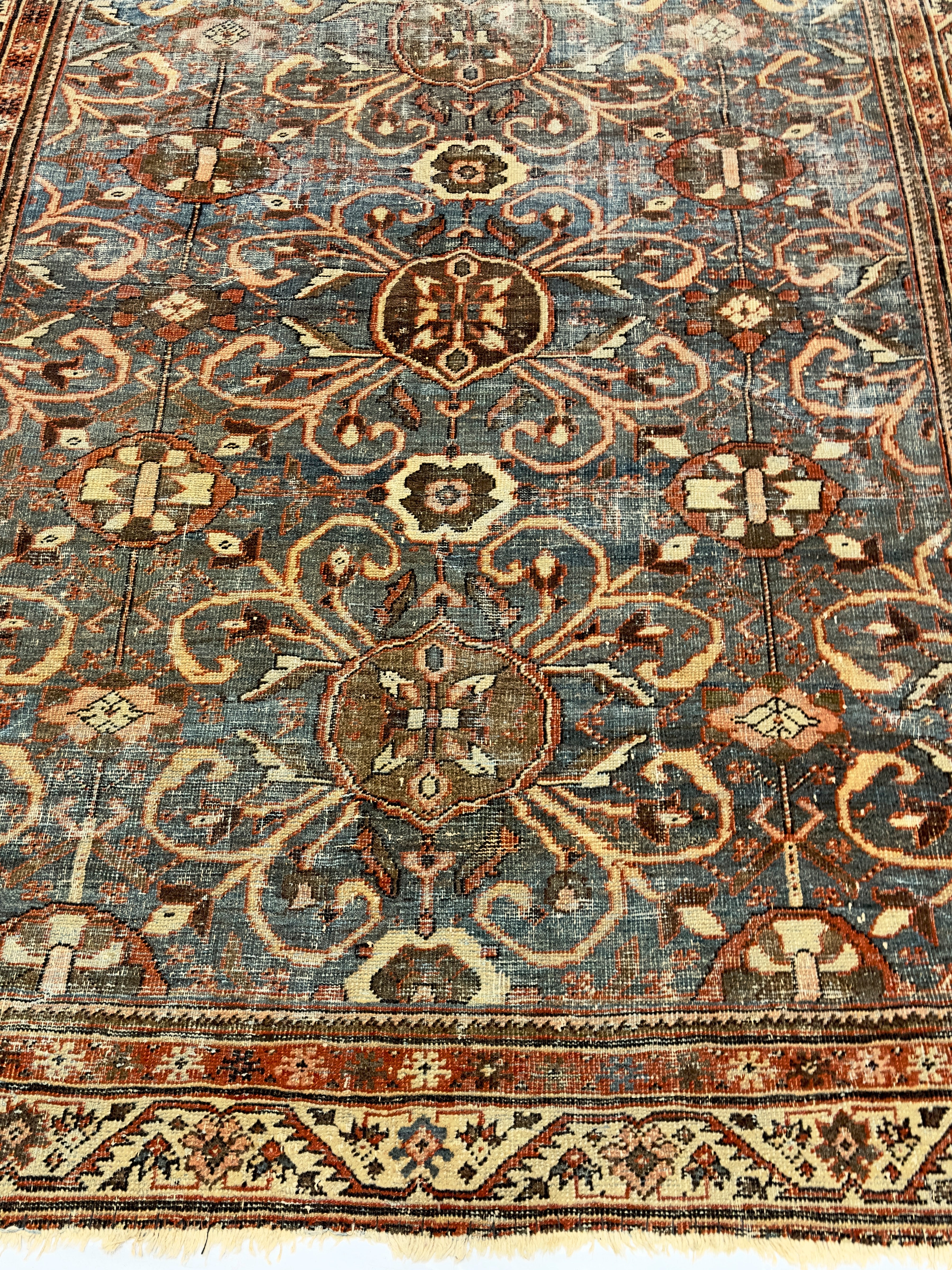 Antique Shabby Chic Sultanabad Mahal Rug 5' 5'' x 9' 5''