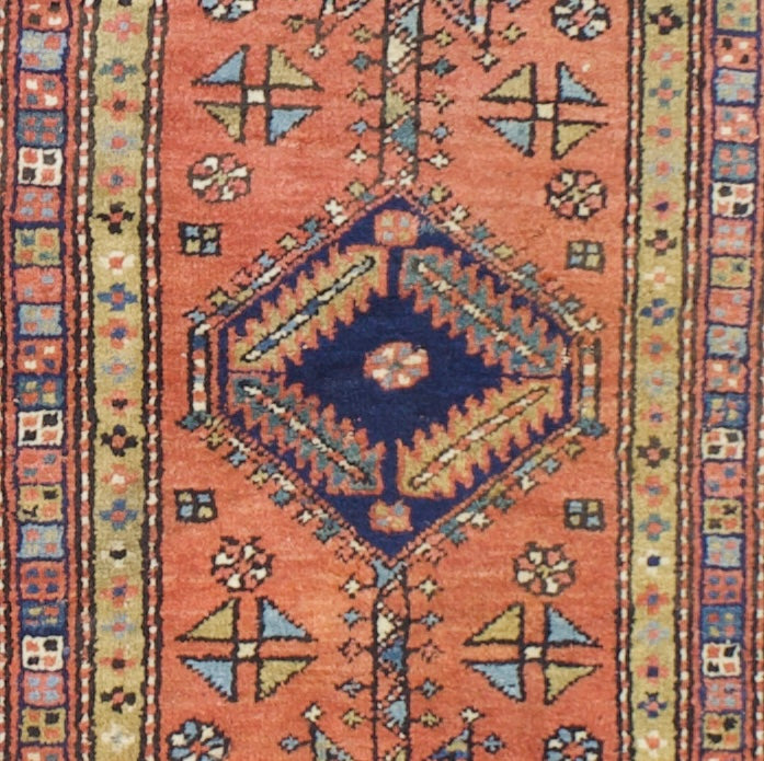 Antique Heriz Rug 2'6" x 4' 1''