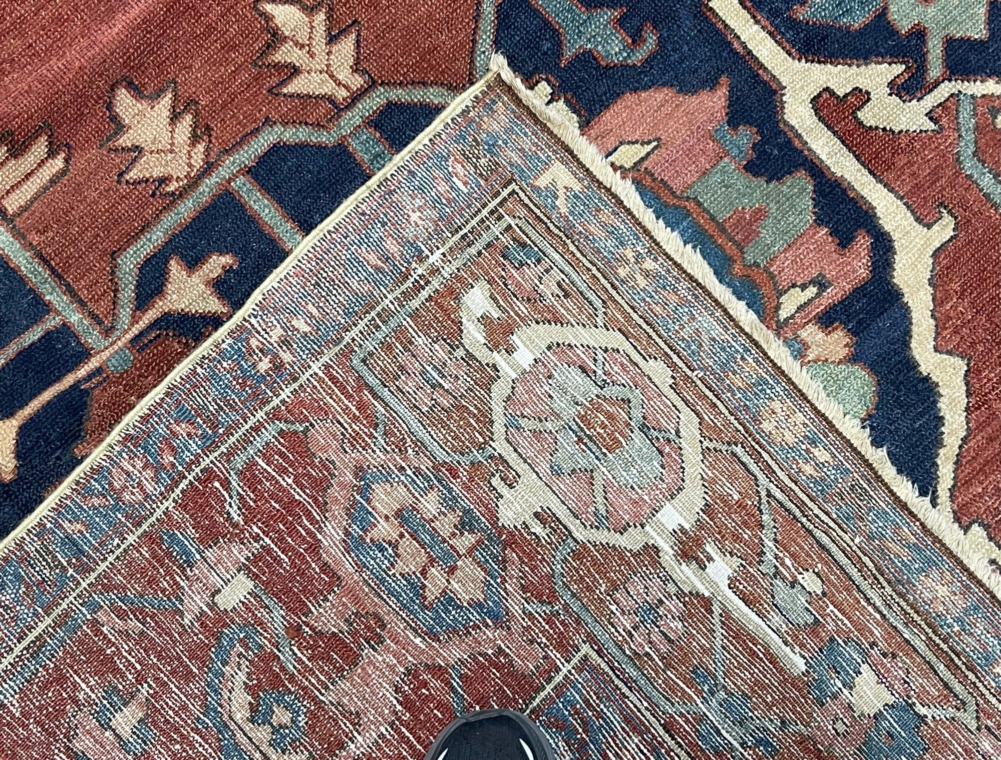 Antique Serapi Rug 9' 9'' x 12' 4''